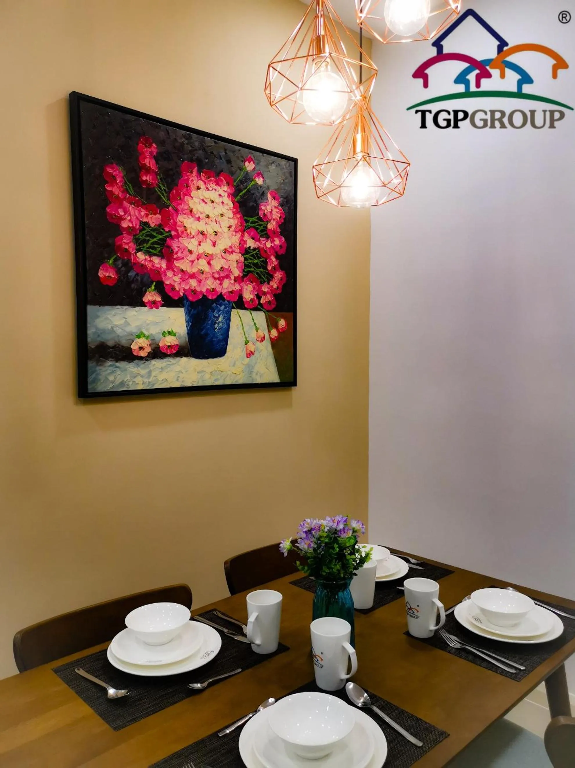 Dining area in Legoland D'PRISTINE Apartment By TGP