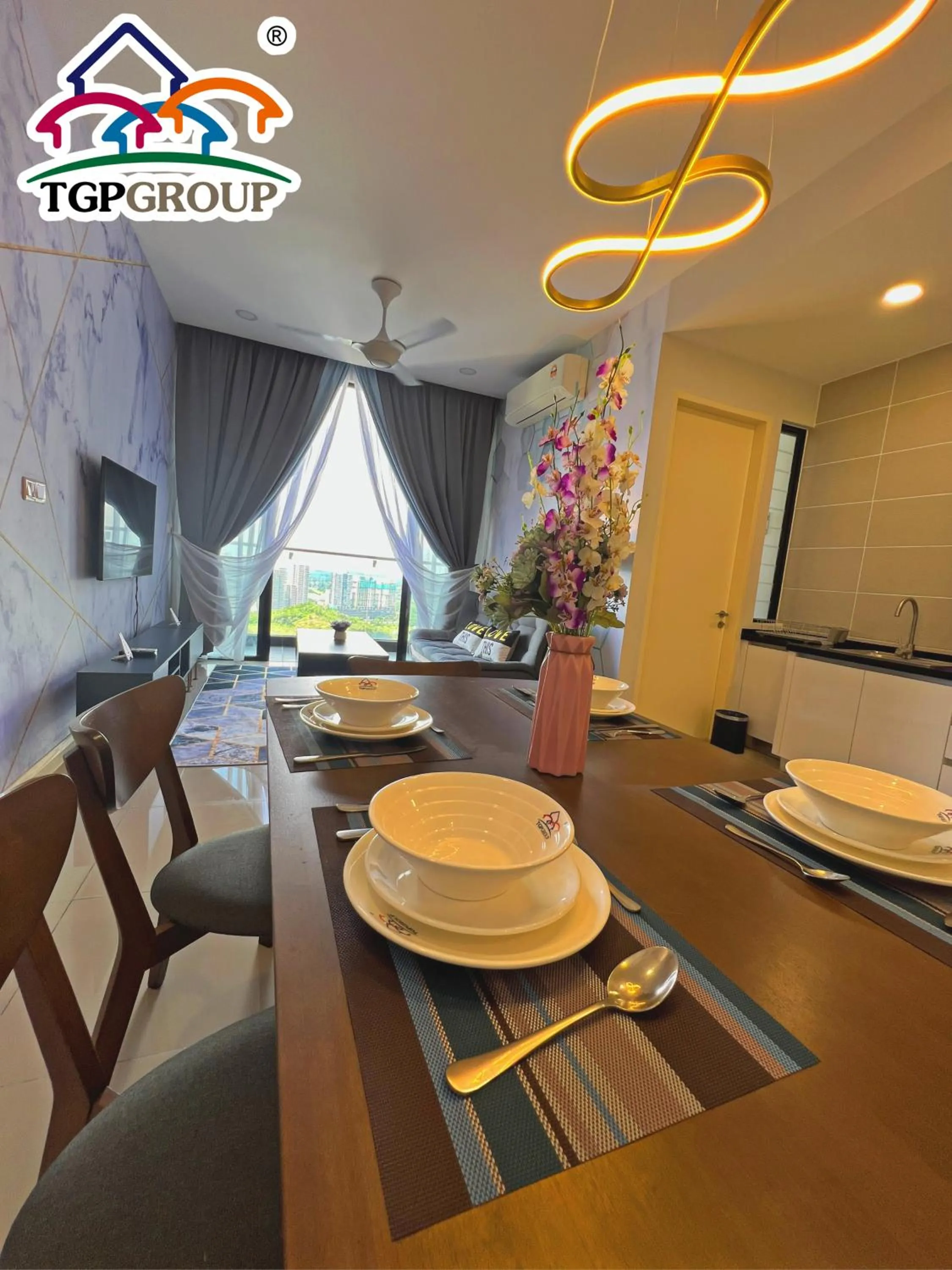 TV and multimedia in Legoland D'PRISTINE Apartment By TGP