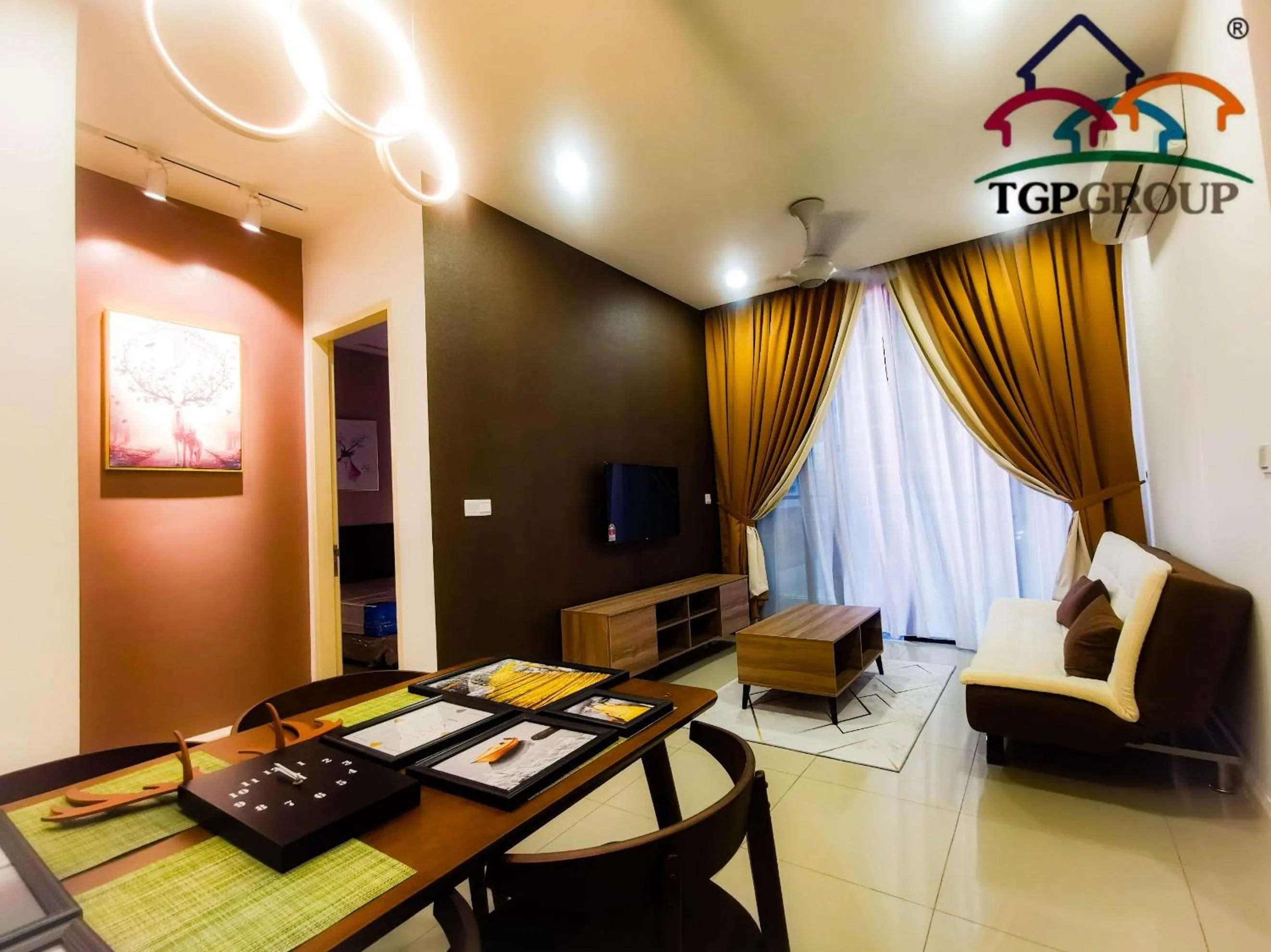 Communal lounge/ TV room in Legoland D'PRISTINE Apartment By TGP