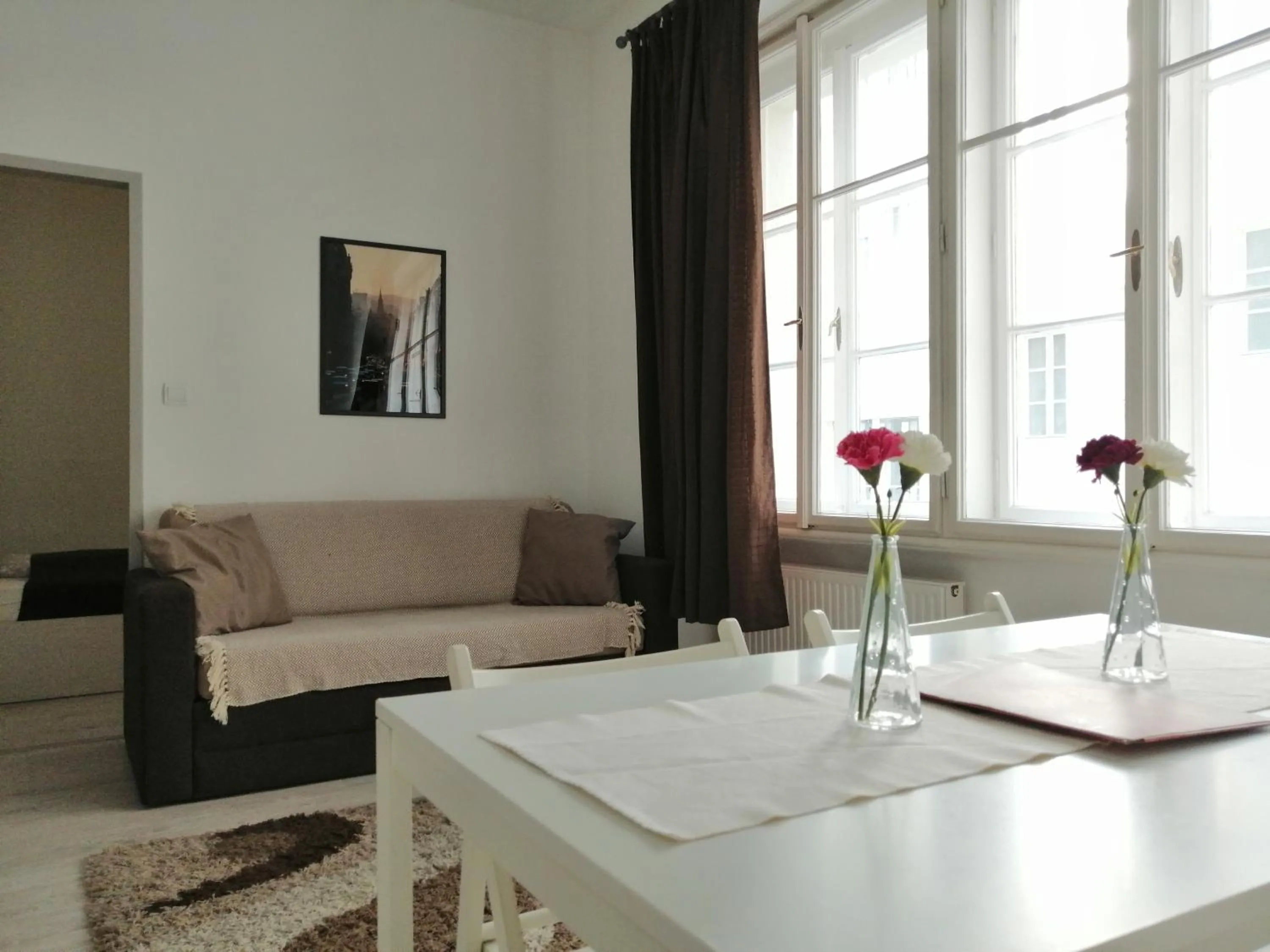 Zoom-Budapest Apartments