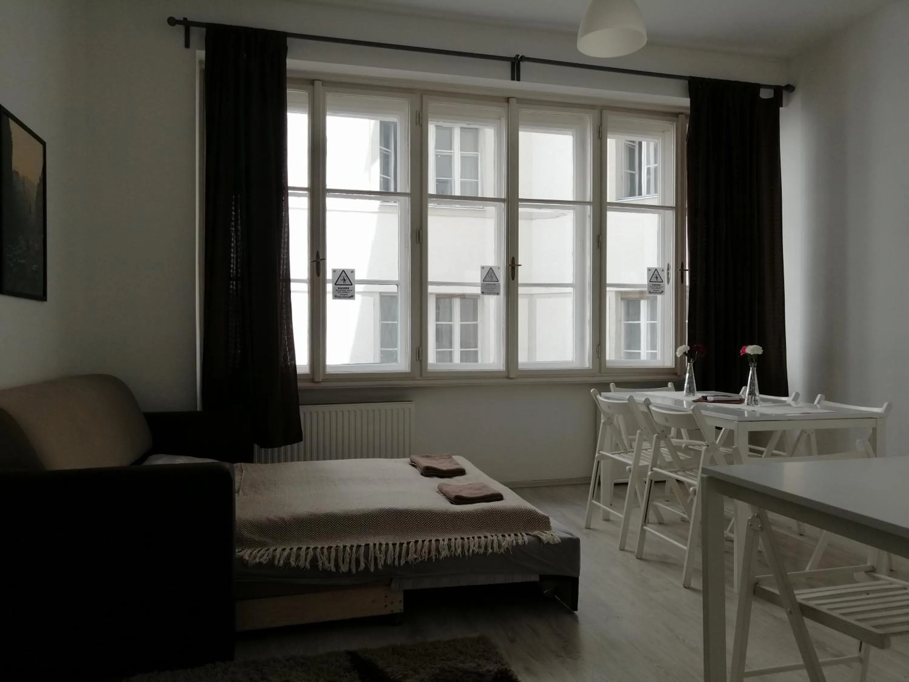 Zoom-Budapest Apartments