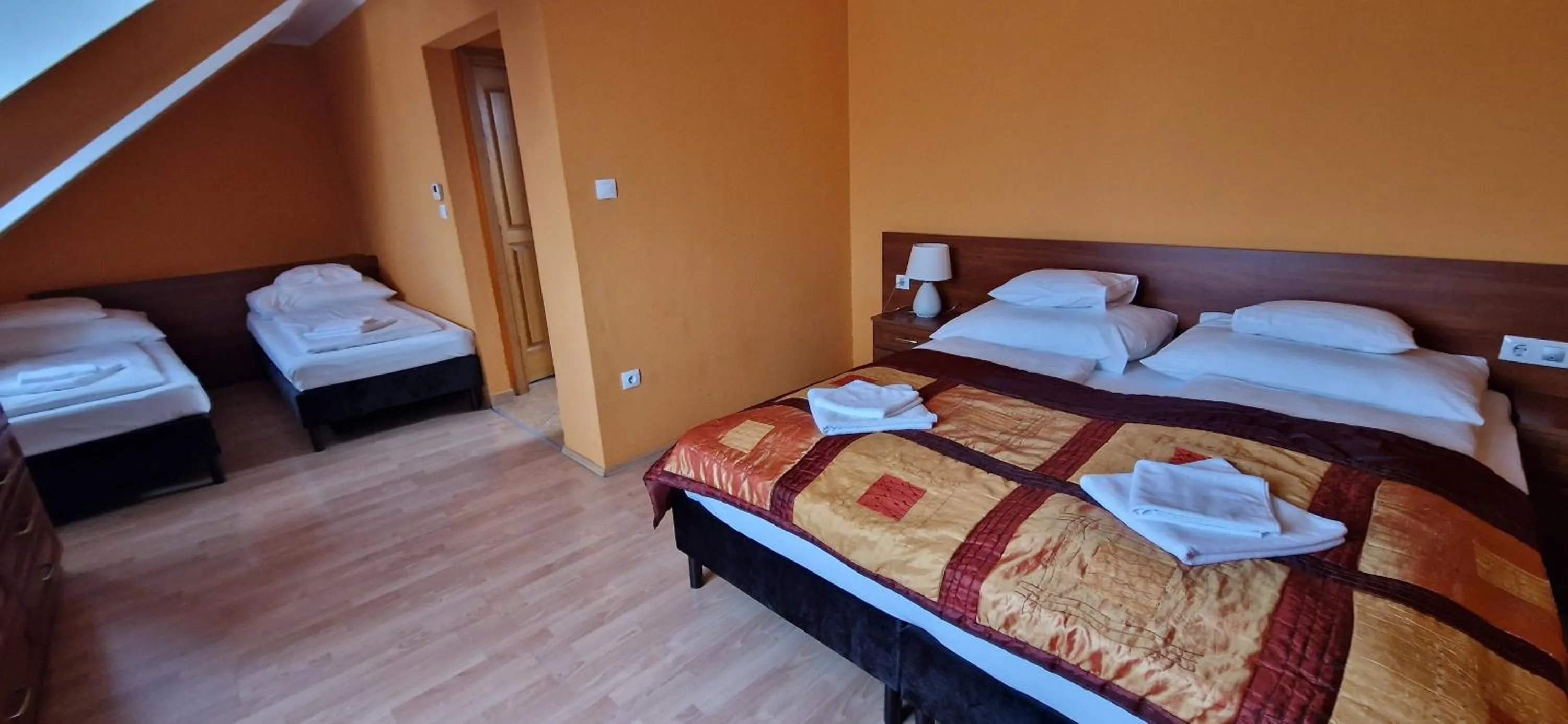 Bed in Hotel Patonai