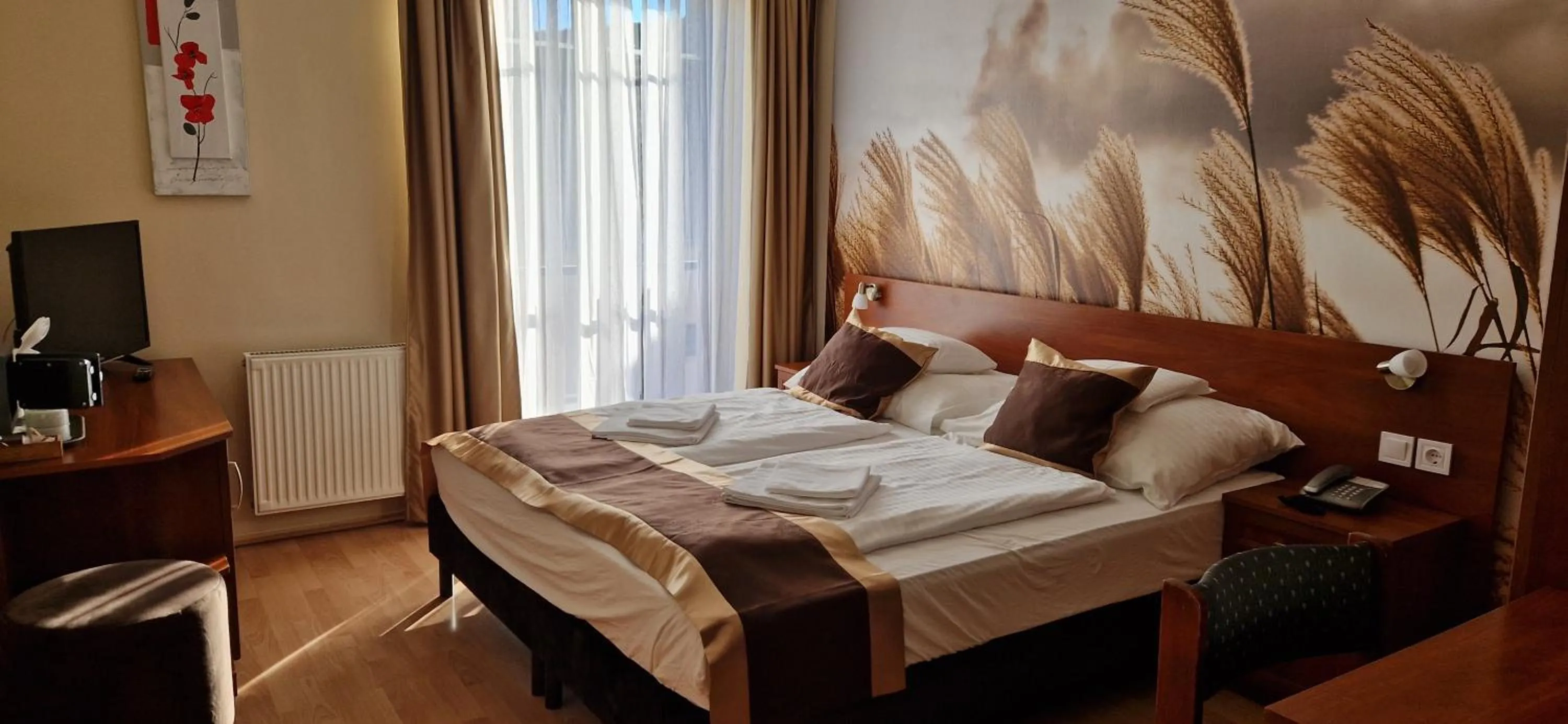 Bed in Hotel Patonai