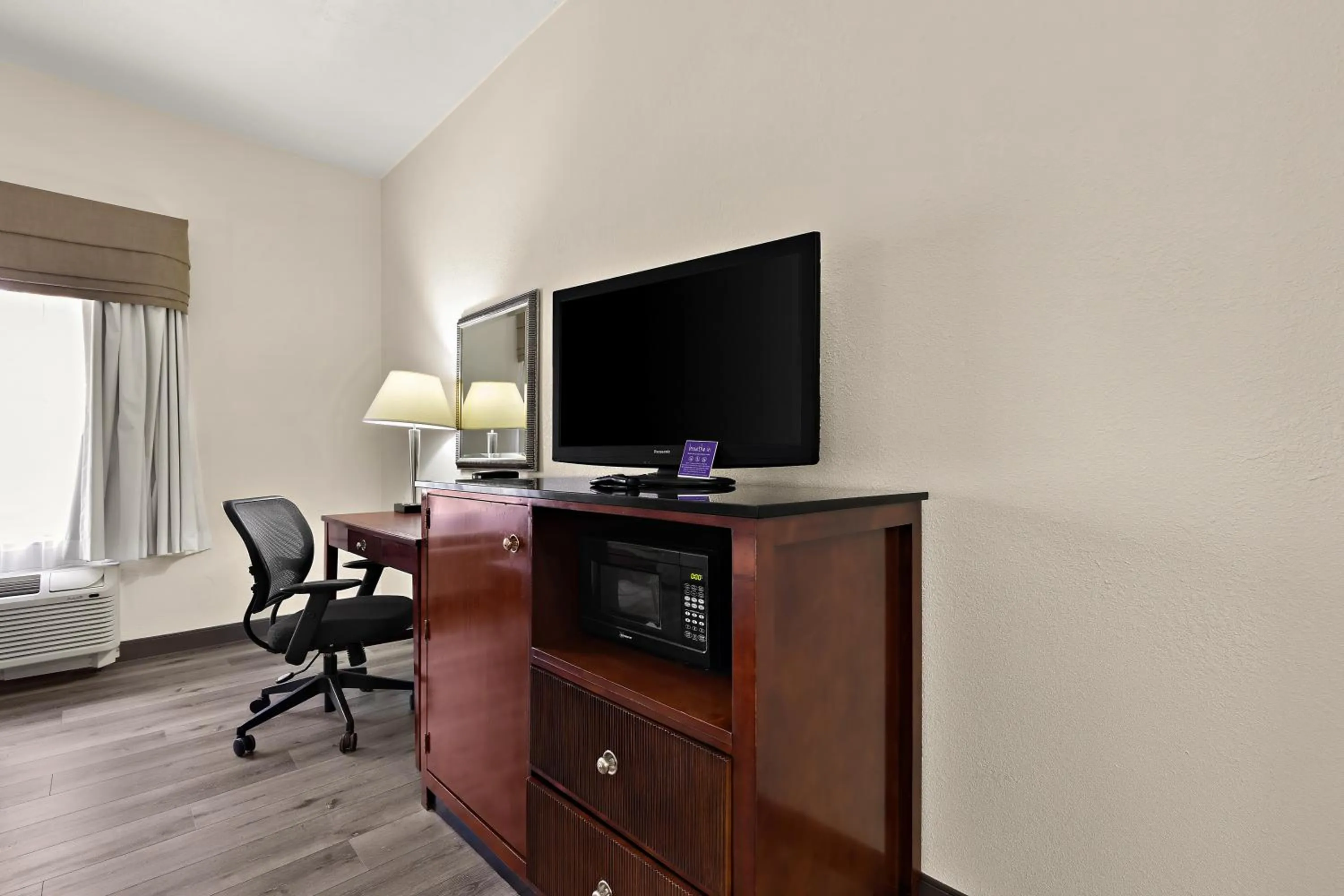TV and multimedia in Sleep Inn & Suites near Joint Base Andrews-Washington Area