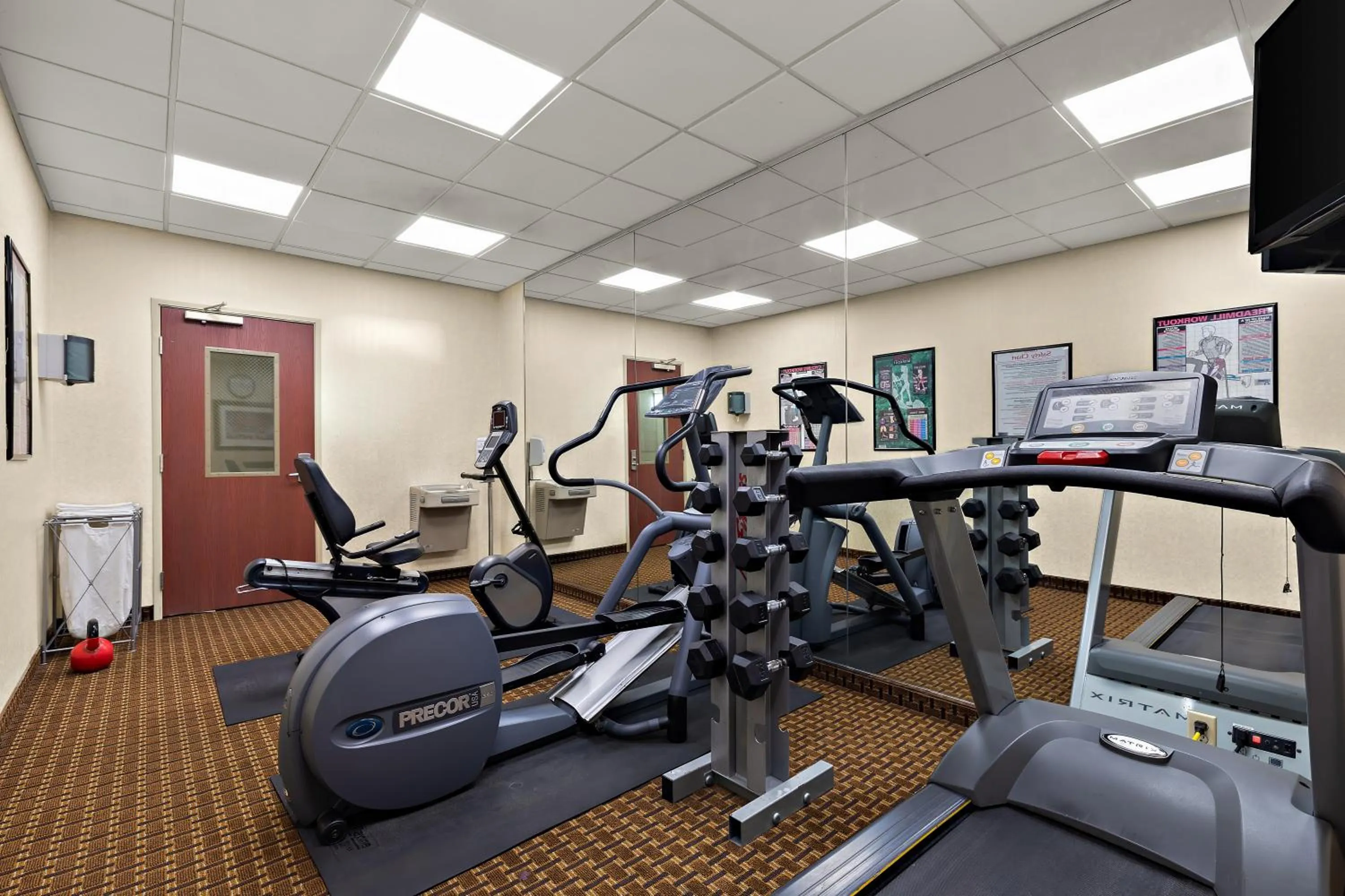 Fitness centre/facilities in Sleep Inn & Suites near Joint Base Andrews-Washington Area