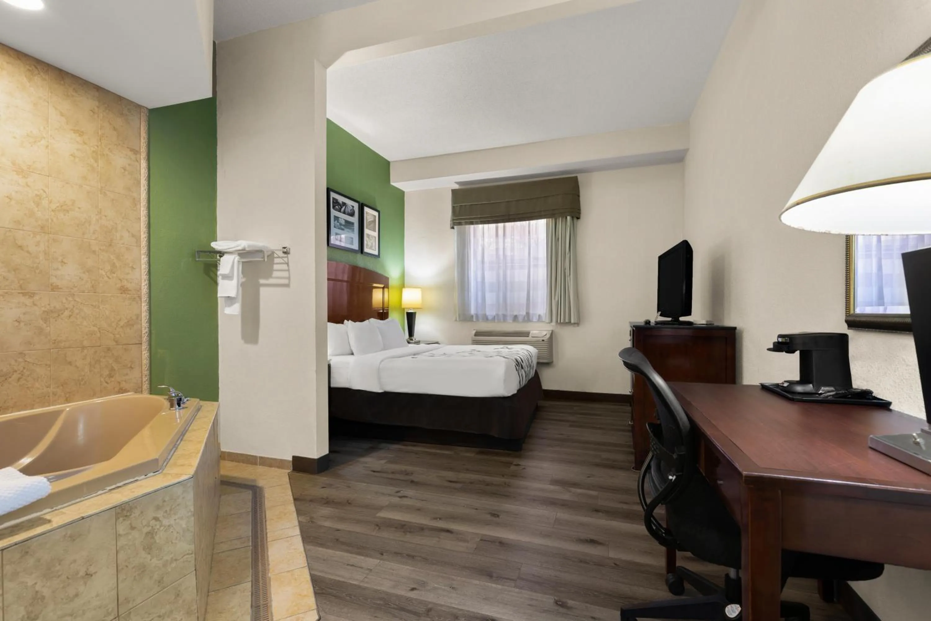 Bedroom, Bed in Sleep Inn & Suites near Joint Base Andrews-Washington Area