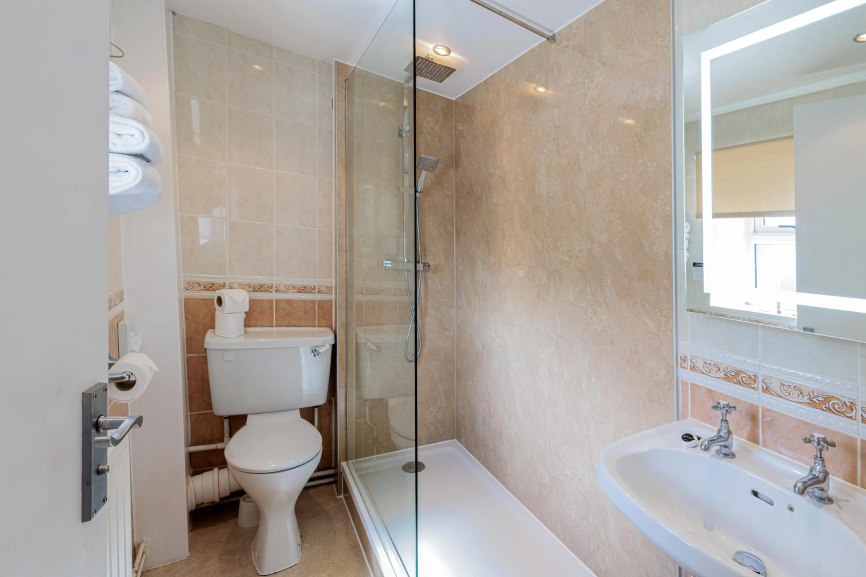 Property building in Blacksmiths Arms Inn