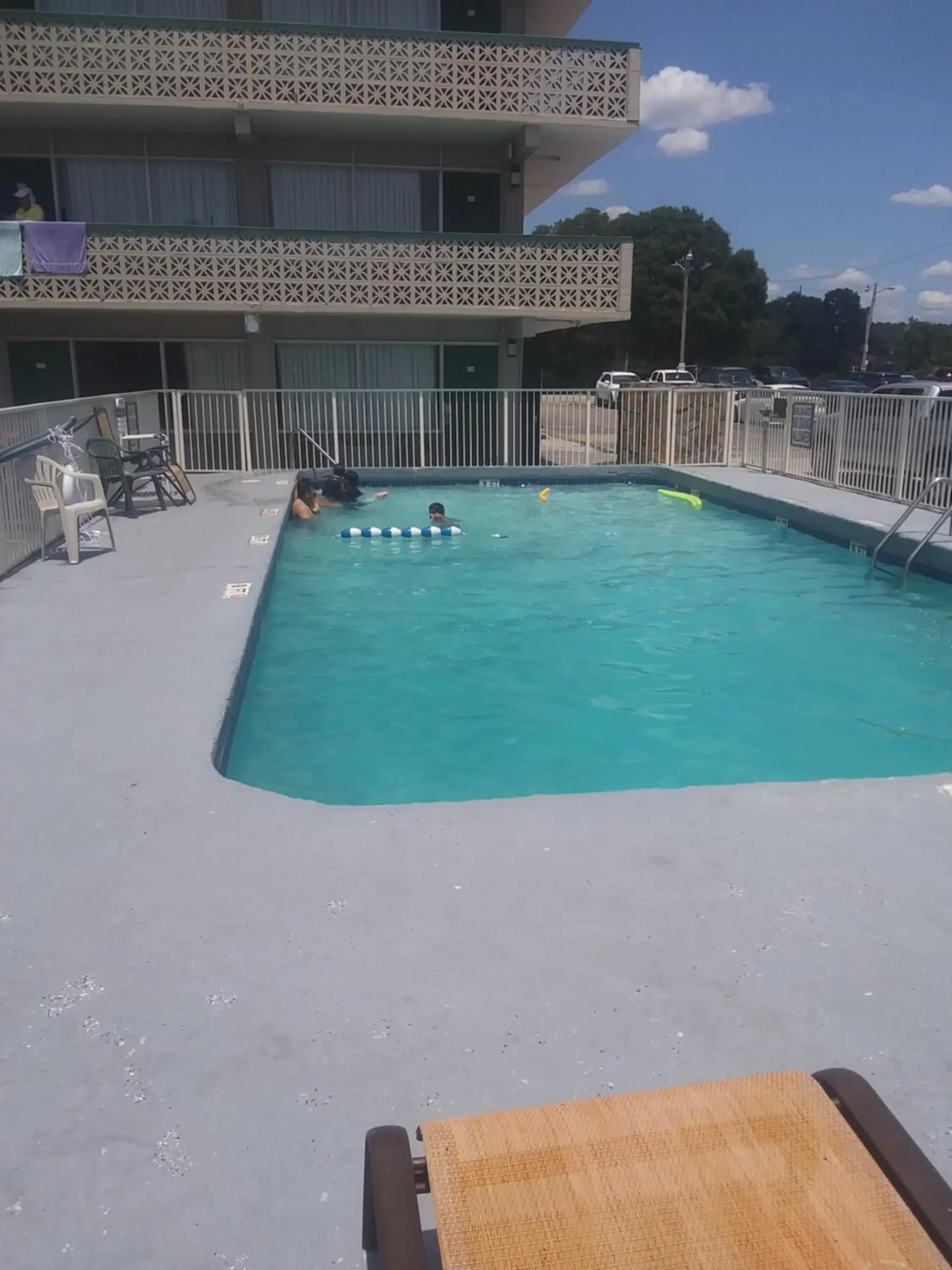 Swimming pool in The Virginian Motel