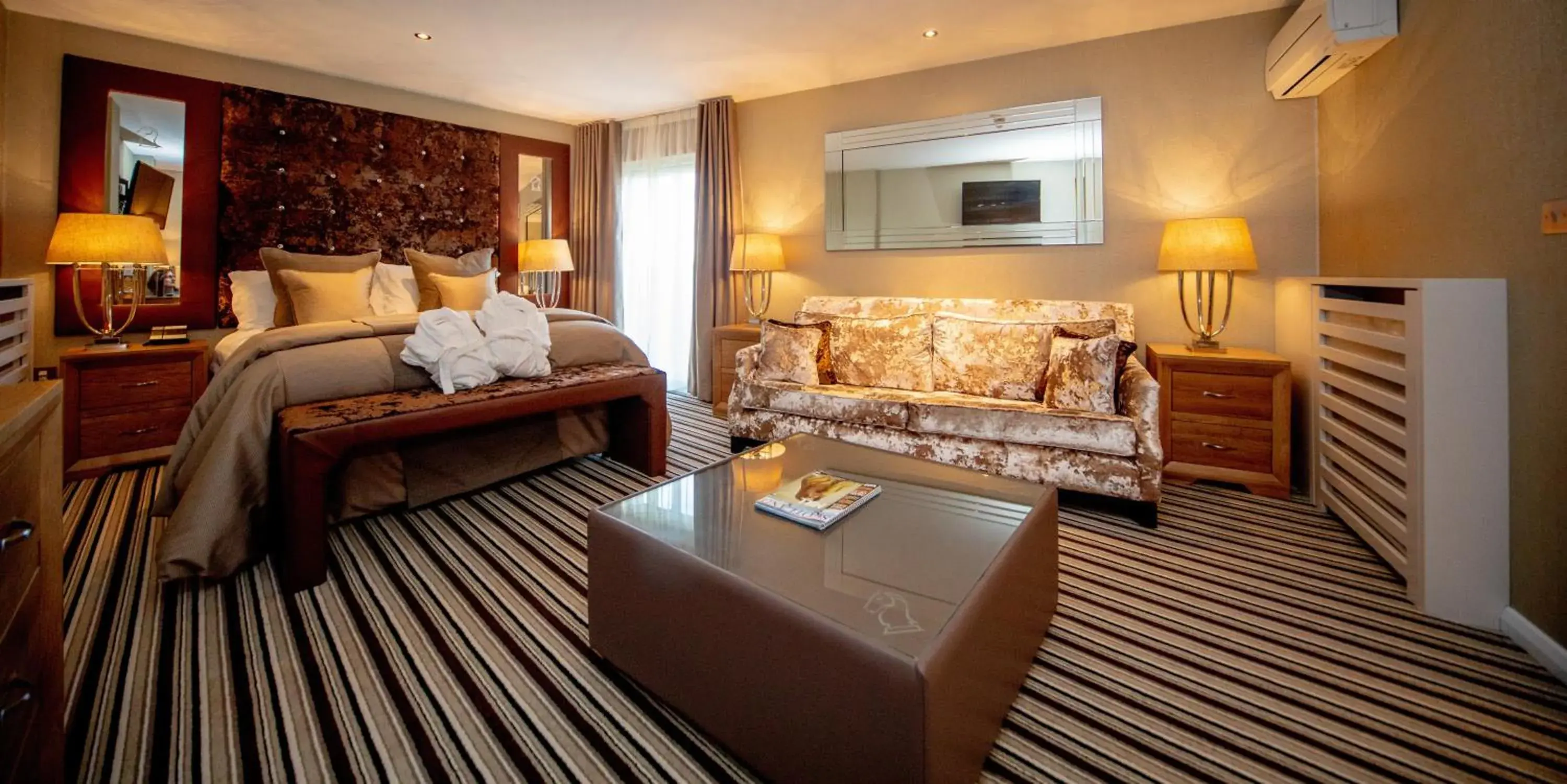 Junior Suite in Ingliston Country Club Hotel Junior Suite in Ingliston Country Club Hotel