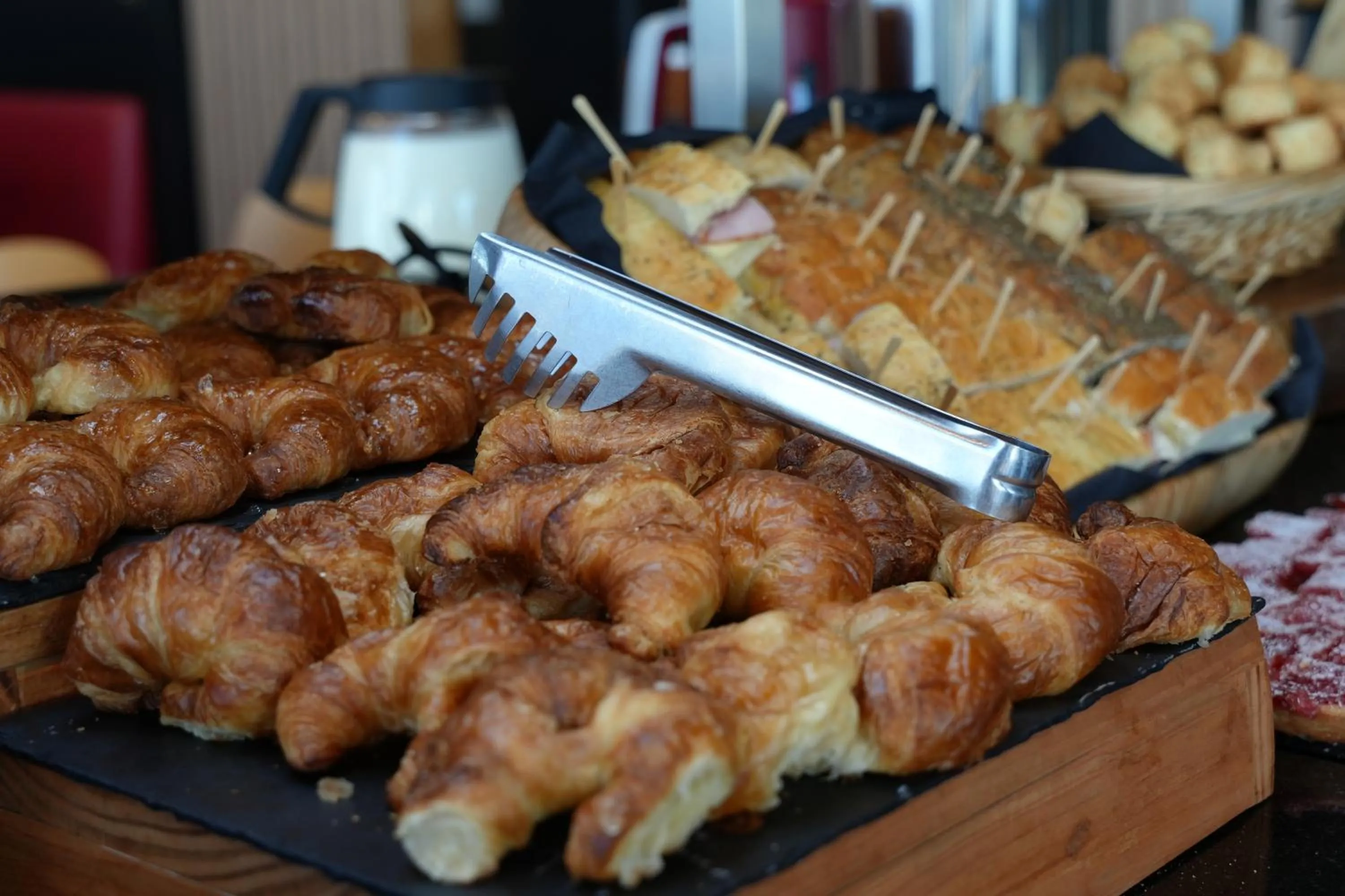 Buffet breakfast in ibis Montevideo Rambla