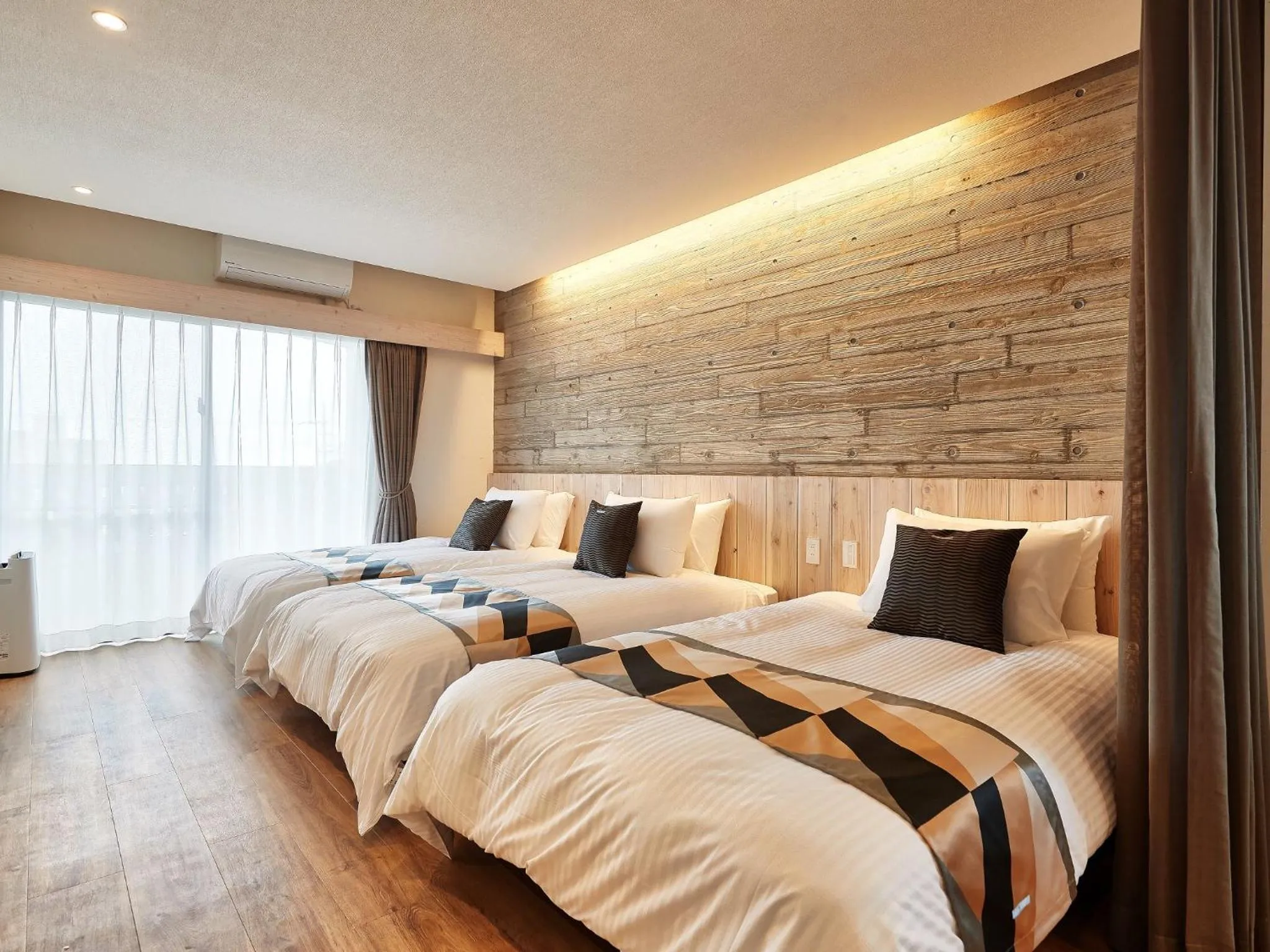 Bed in Yomitan Condhotel ND