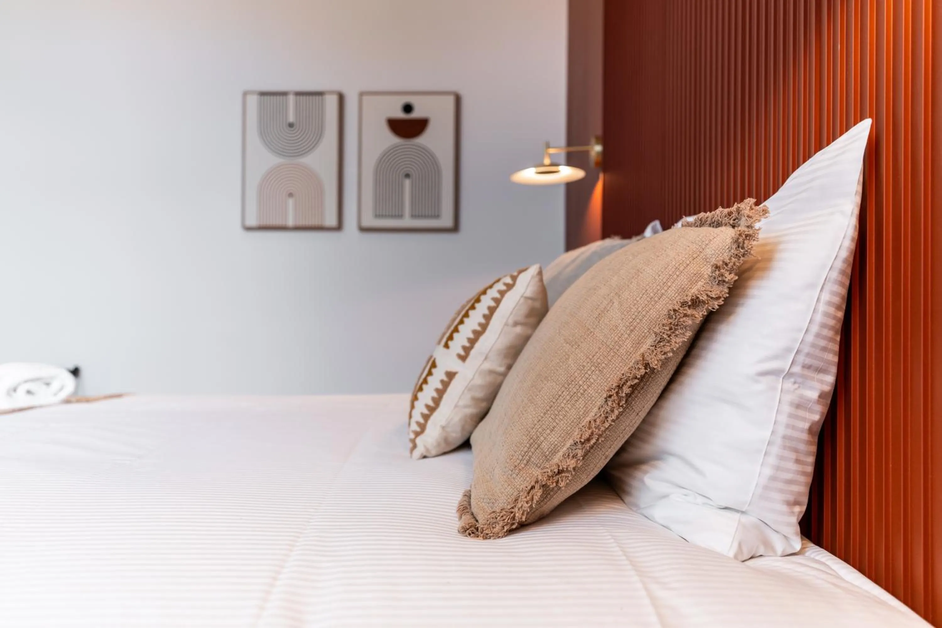 Bed in Hôtel Le Manoir