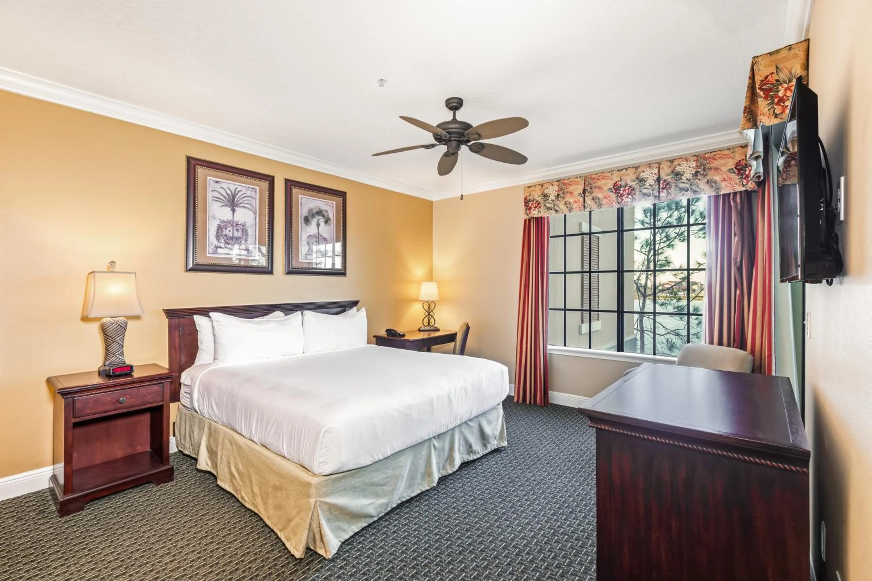 Bedroom, Bed in The Berkley, Orlando