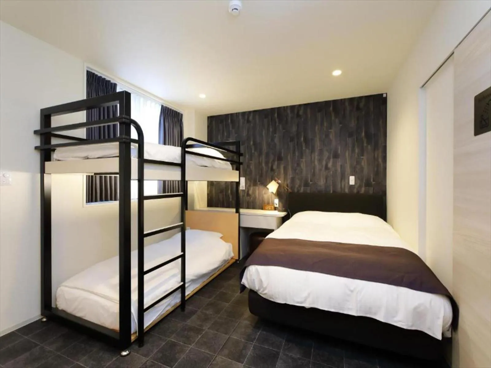 Bedroom, Bed in CHA-AN HOTEL UENO