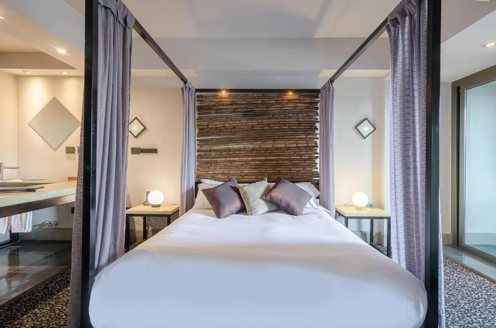 Bed in Prodeo Hotel + Lounge