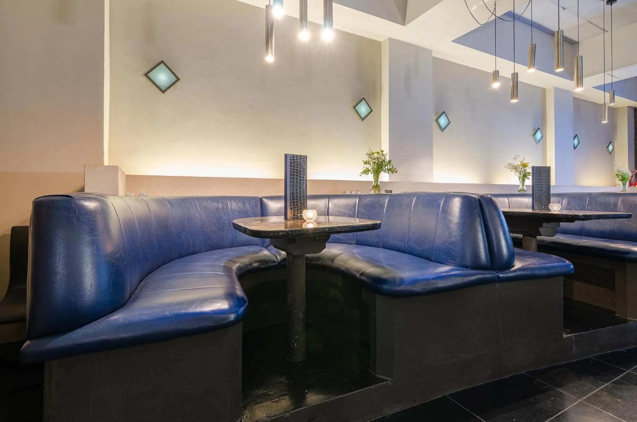 Restaurant/places to eat in Prodeo Hotel + Lounge