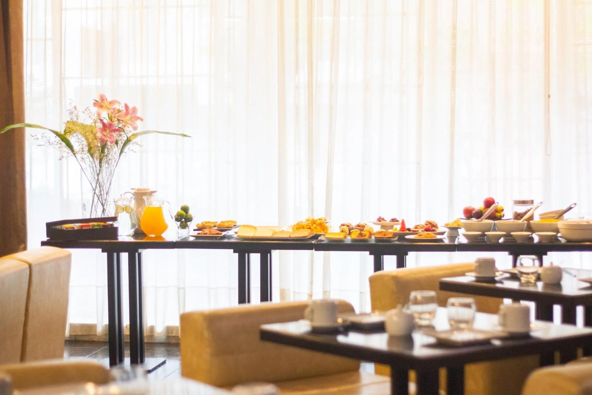 Breakfast in Prodeo Hotel + Lounge