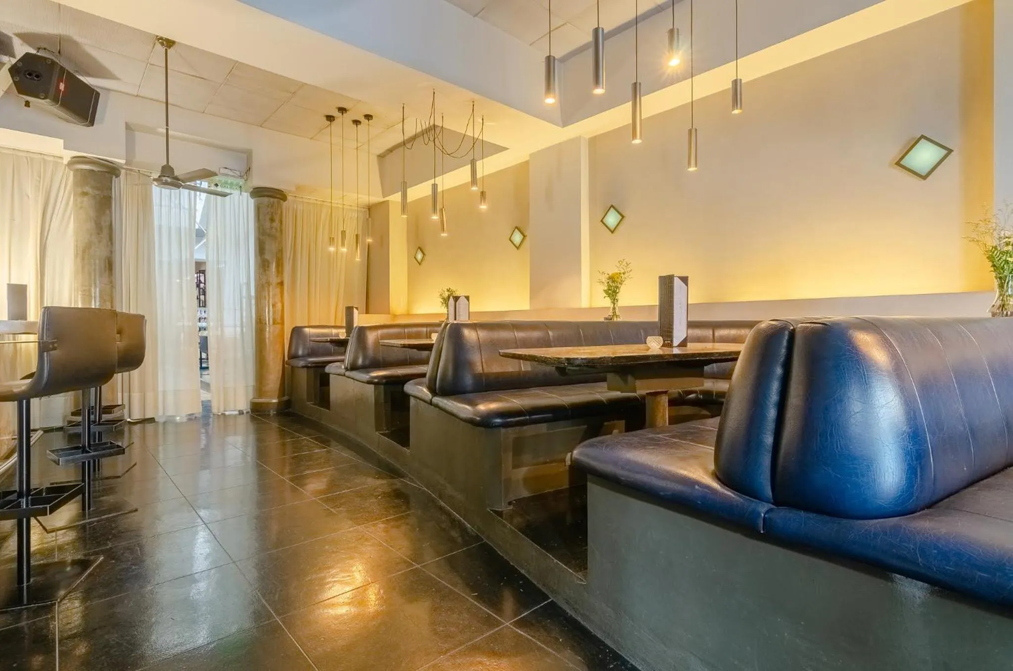 Lounge or bar in Prodeo Hotel + Lounge