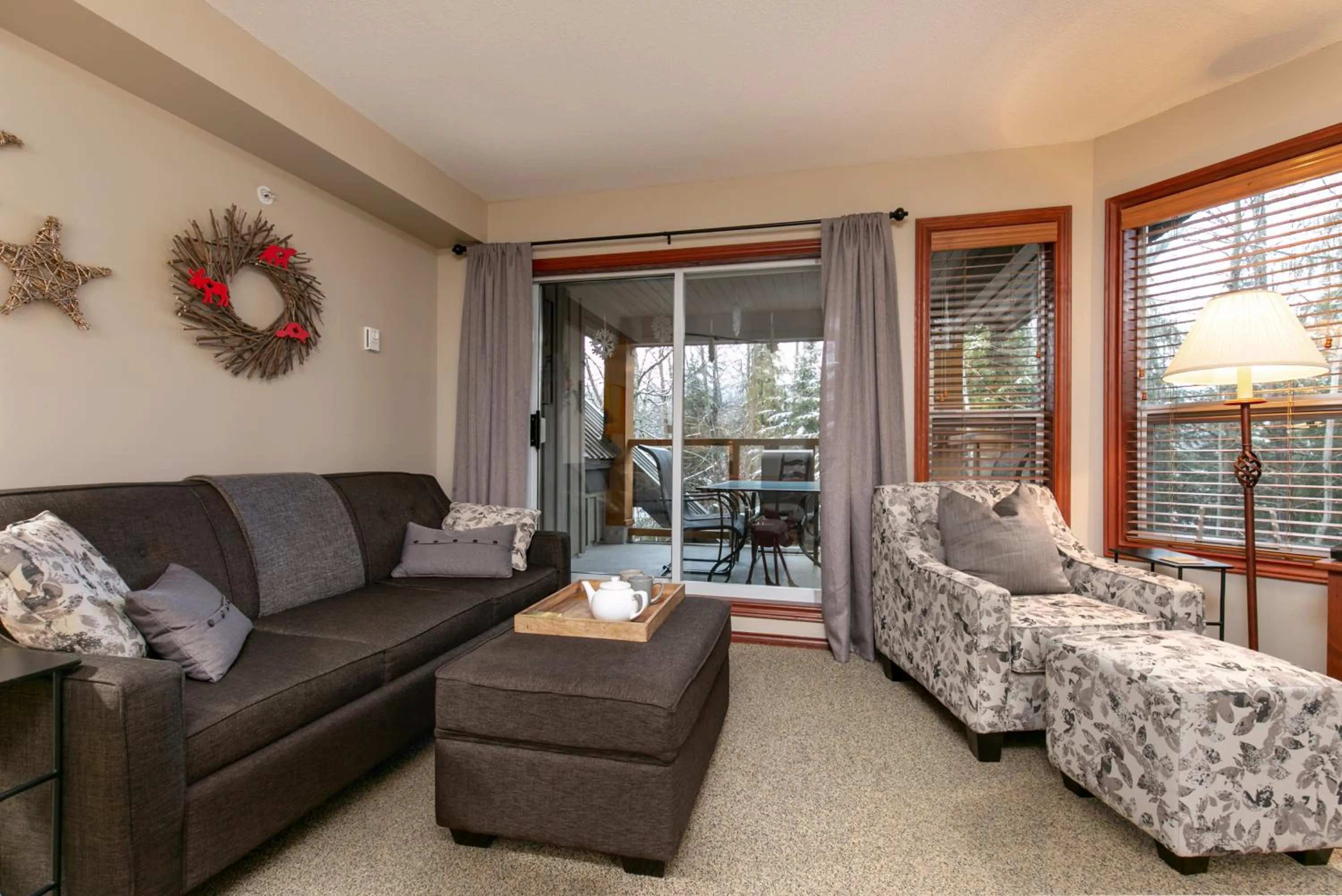 Living room in Glaciers Reach by Allseason Vacation Rentals