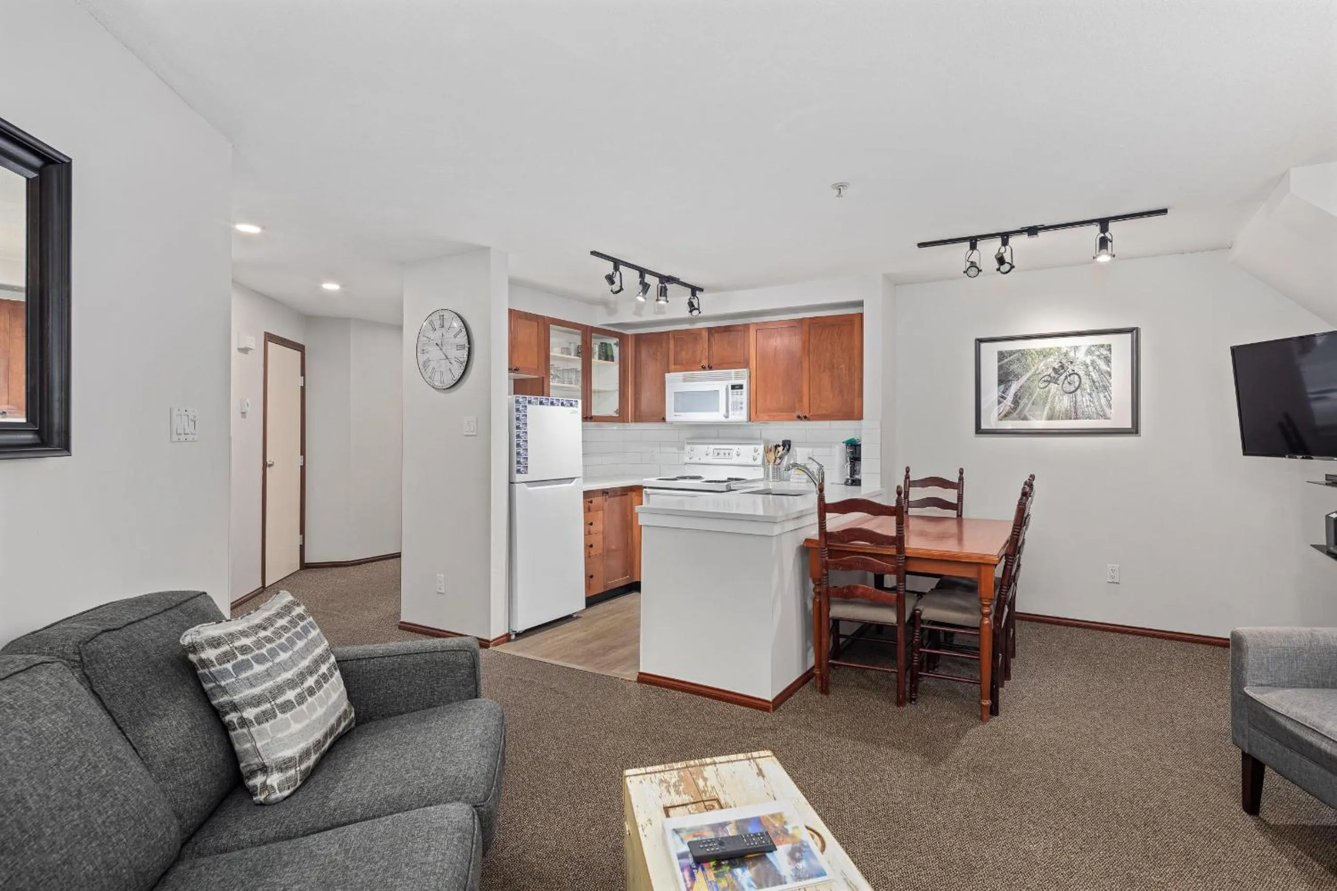 Living room in Glaciers Reach by Allseason Vacation Rentals