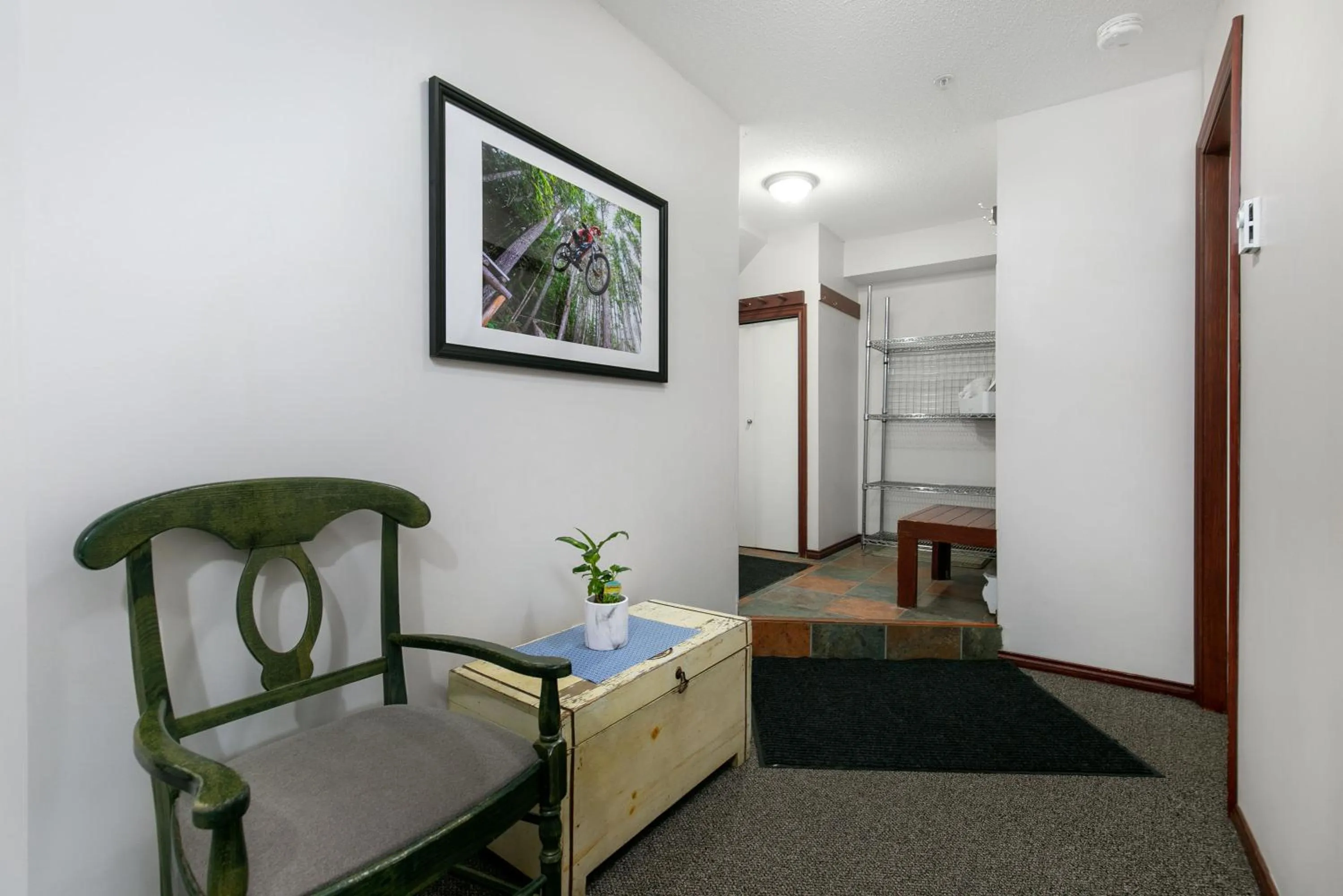 Facade/entrance, Bed in Glaciers Reach by Allseason Vacation Rentals