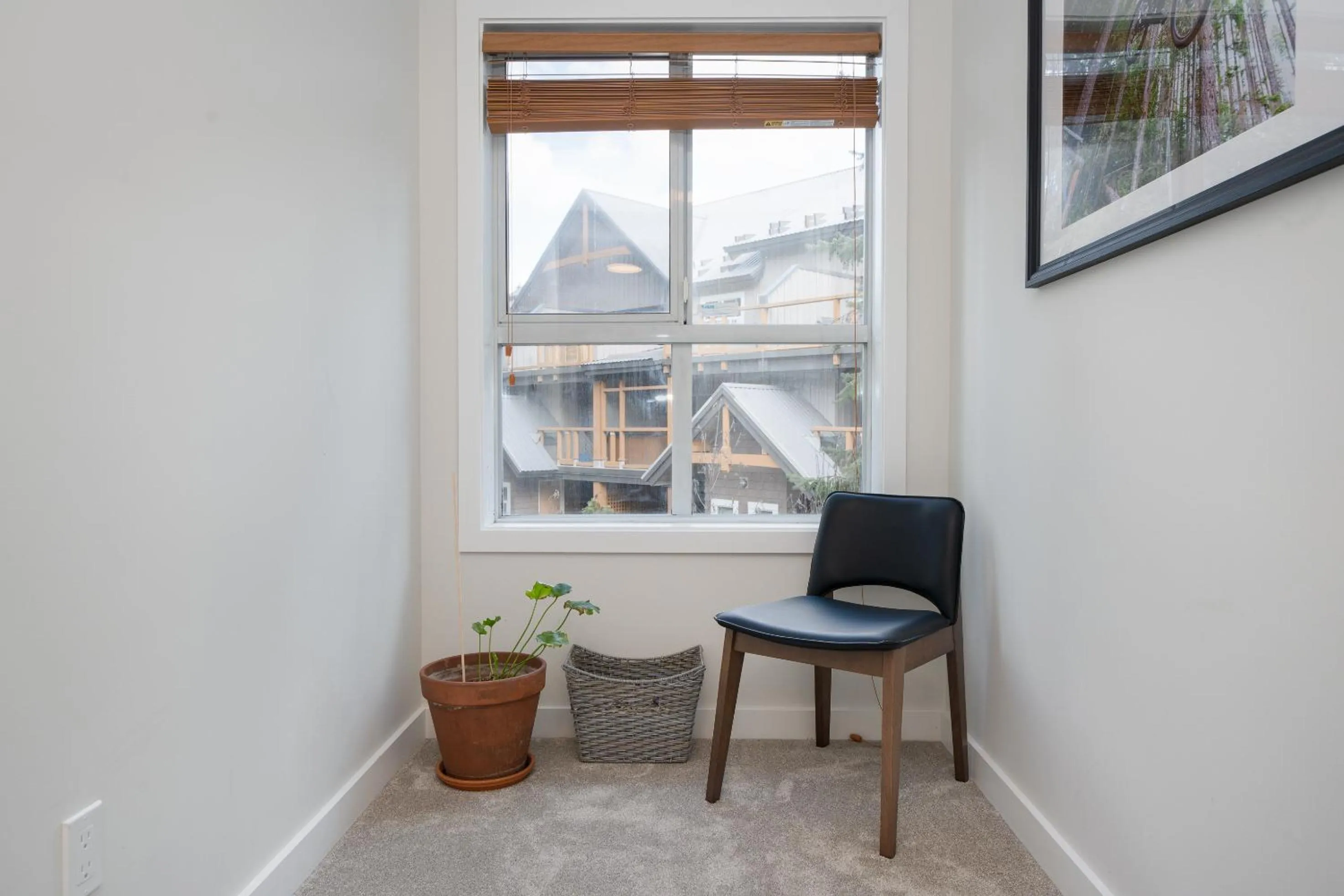 Seating area in Glaciers Reach by Allseason Vacation Rentals