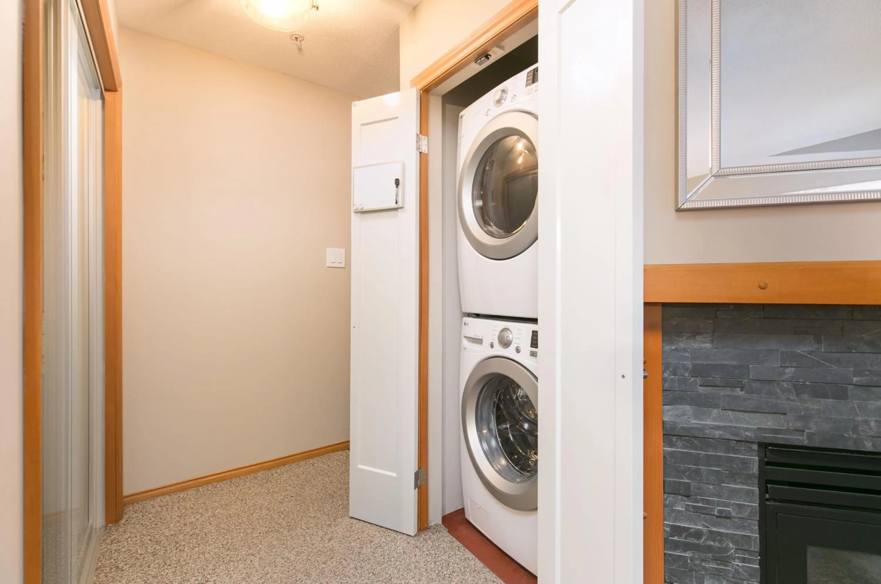 washing machine in Glaciers Reach by Allseason Vacation Rentals