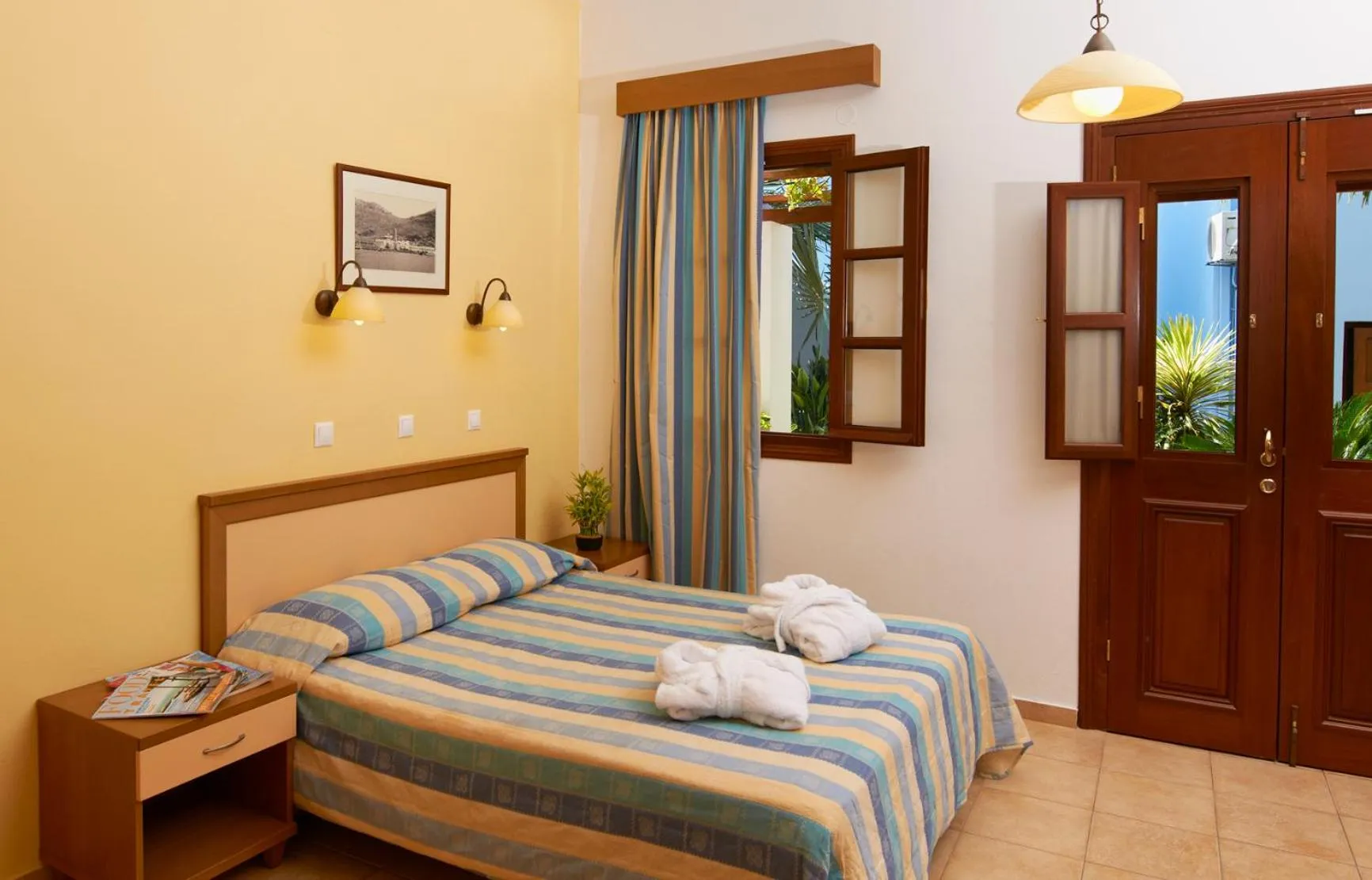 Bed in Iapetos Village