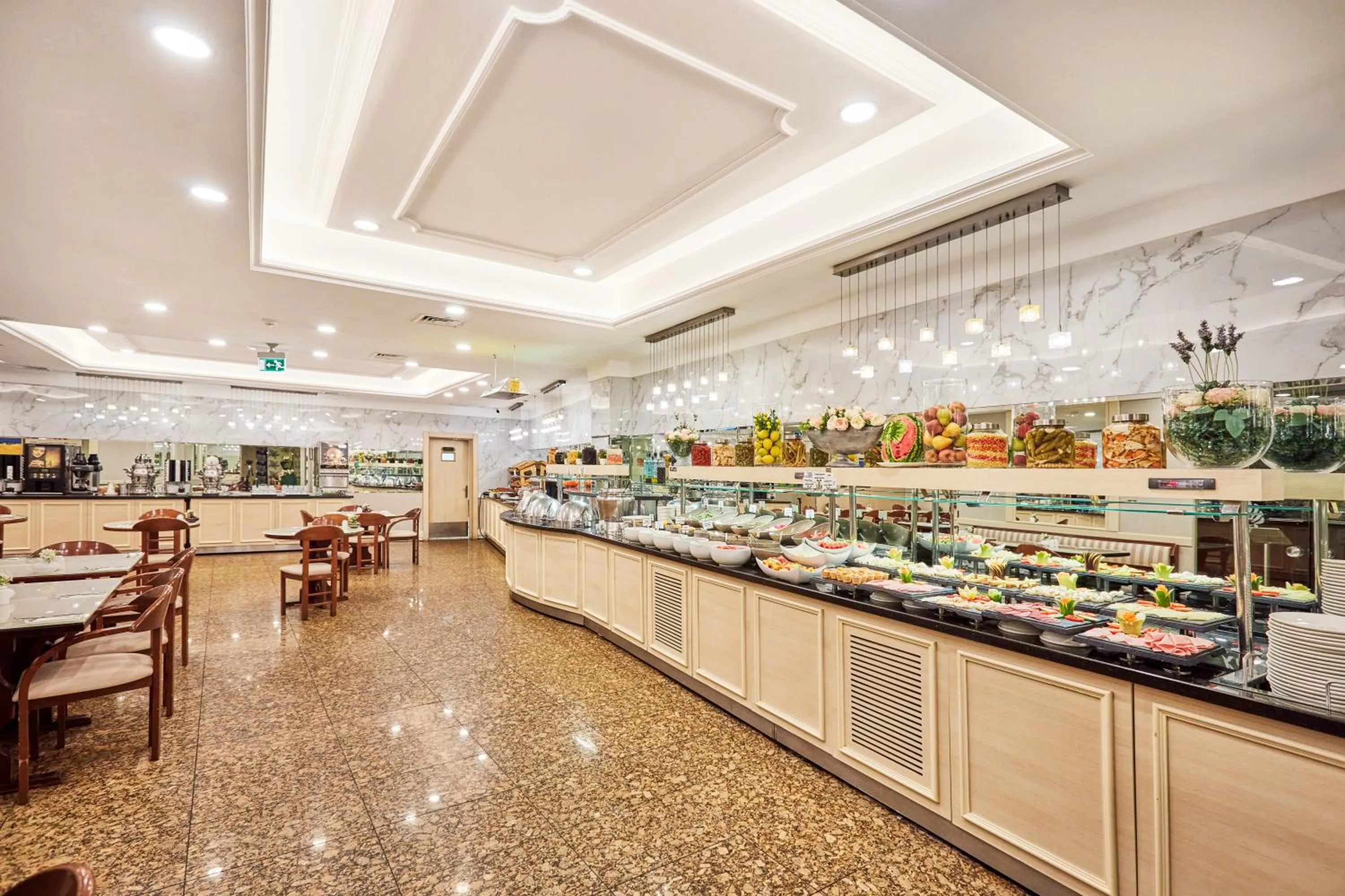 Restaurant/places to eat in Konak Hotel Taksim