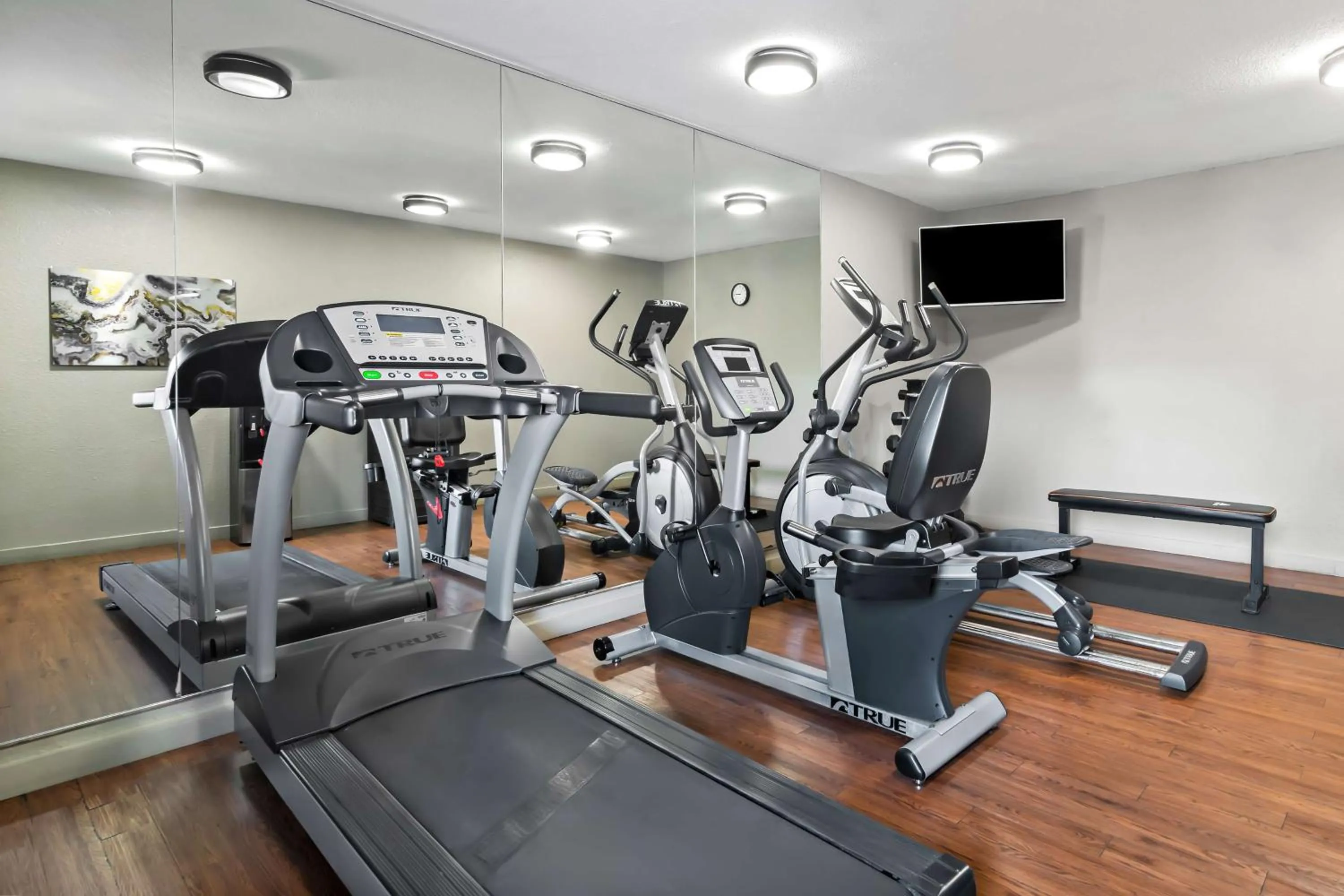 Fitness centre/facilities in Best Western The Oasis at Joplin