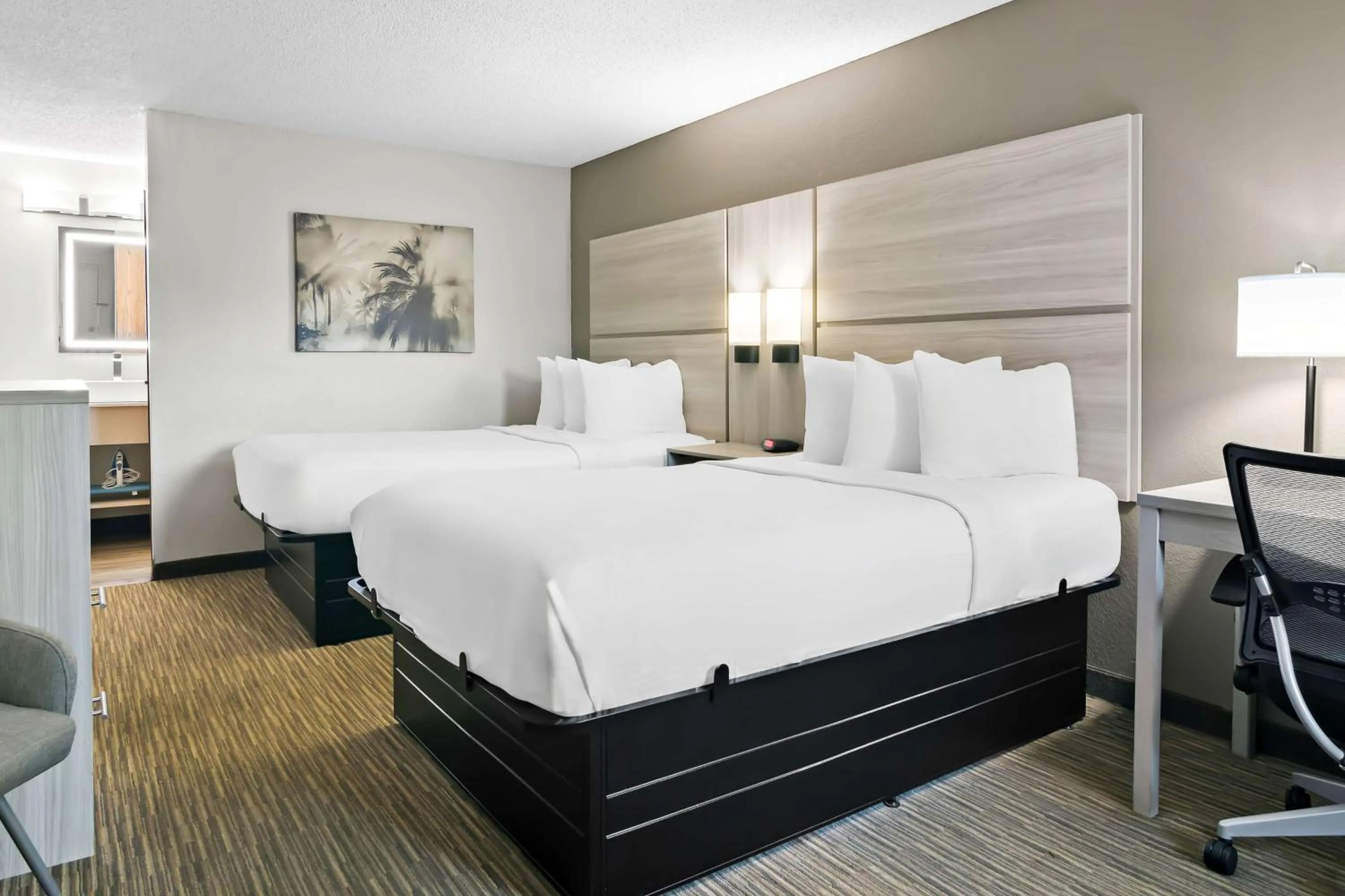 Bedroom, Bed in Best Western The Oasis at Joplin