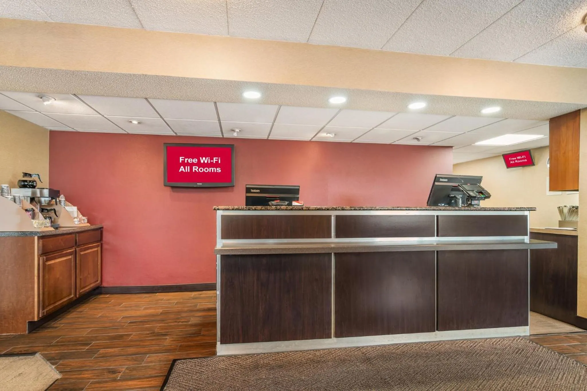 Lobby or reception in Red Roof Inn Virginia Beach