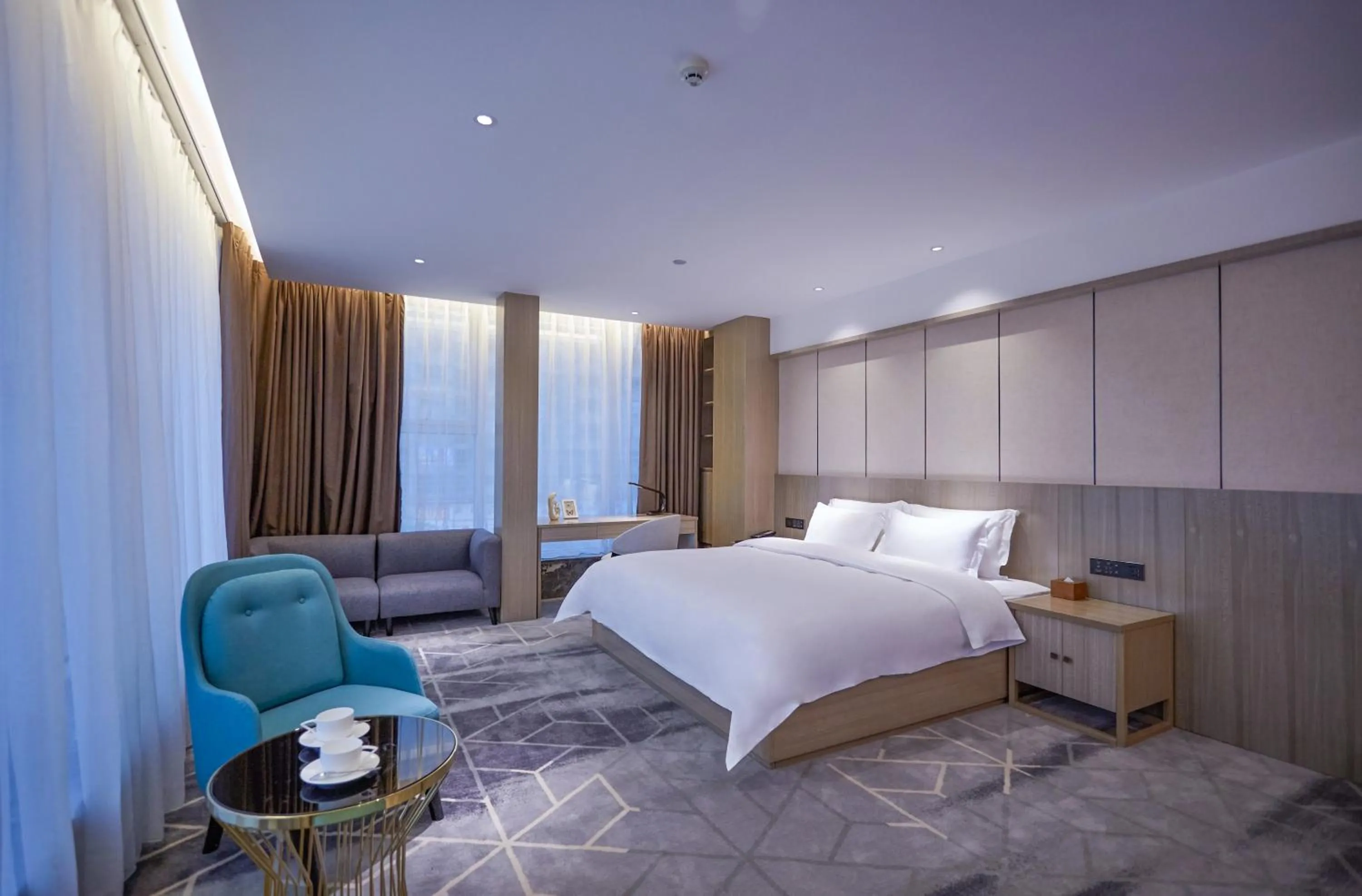 Photo of the whole room, Bed in Paco Hotel Guangzhou Baiyun Airport Liantang Metro