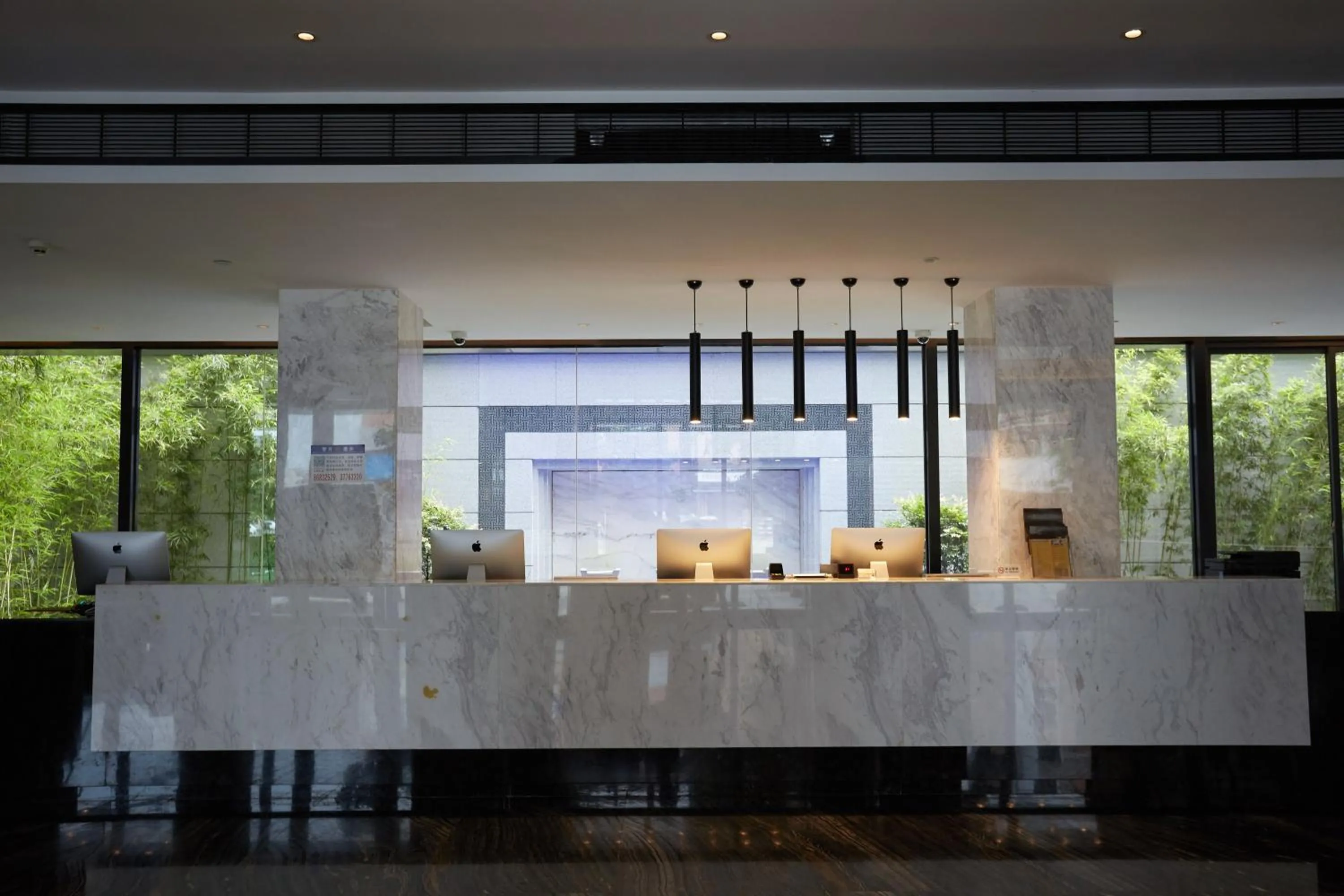 Lobby or reception in Paco Hotel Guangzhou Baiyun Airport Liantang Metro