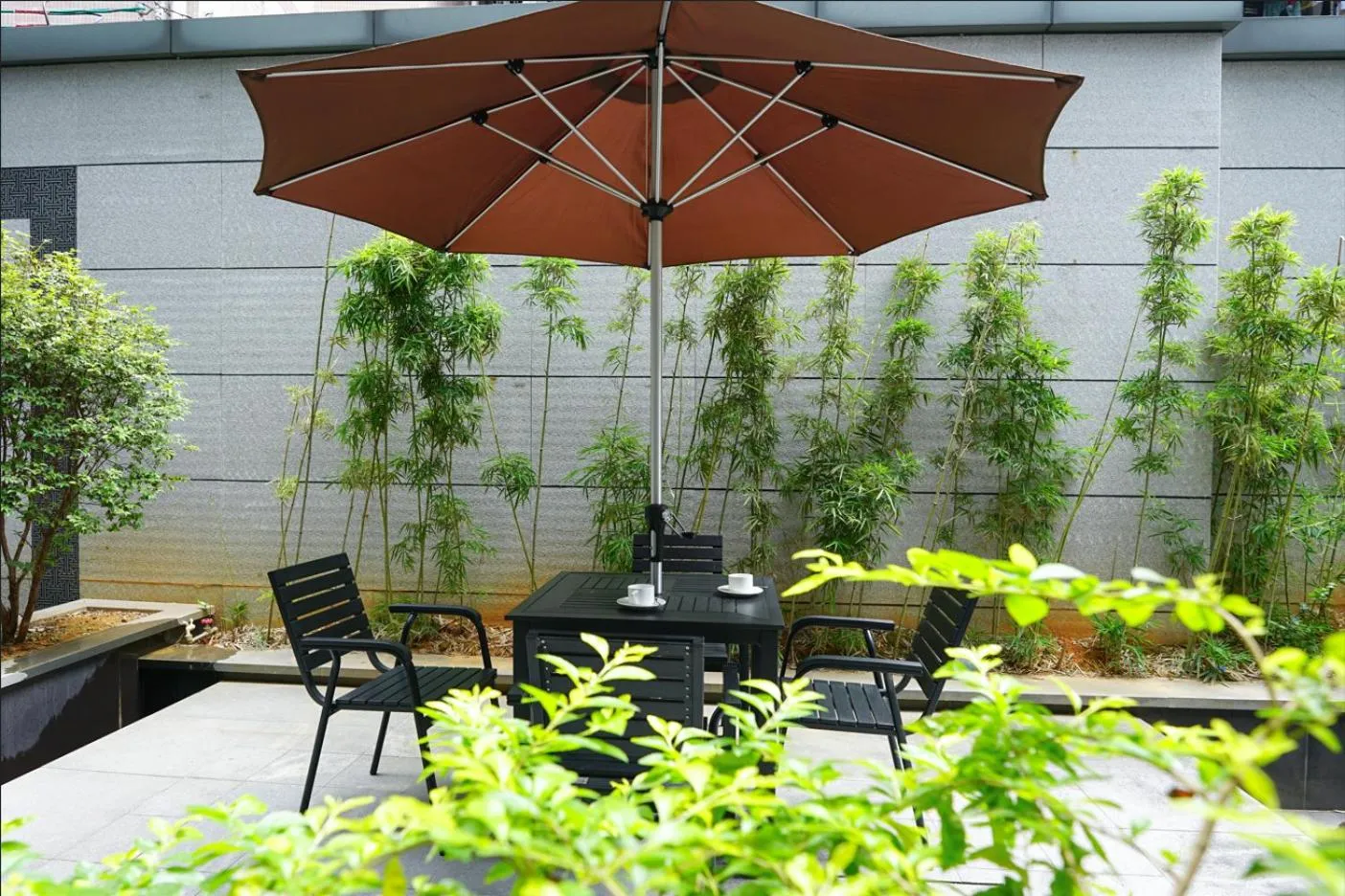 Garden in Paco Hotel Guangzhou Baiyun Airport Liantang Metro