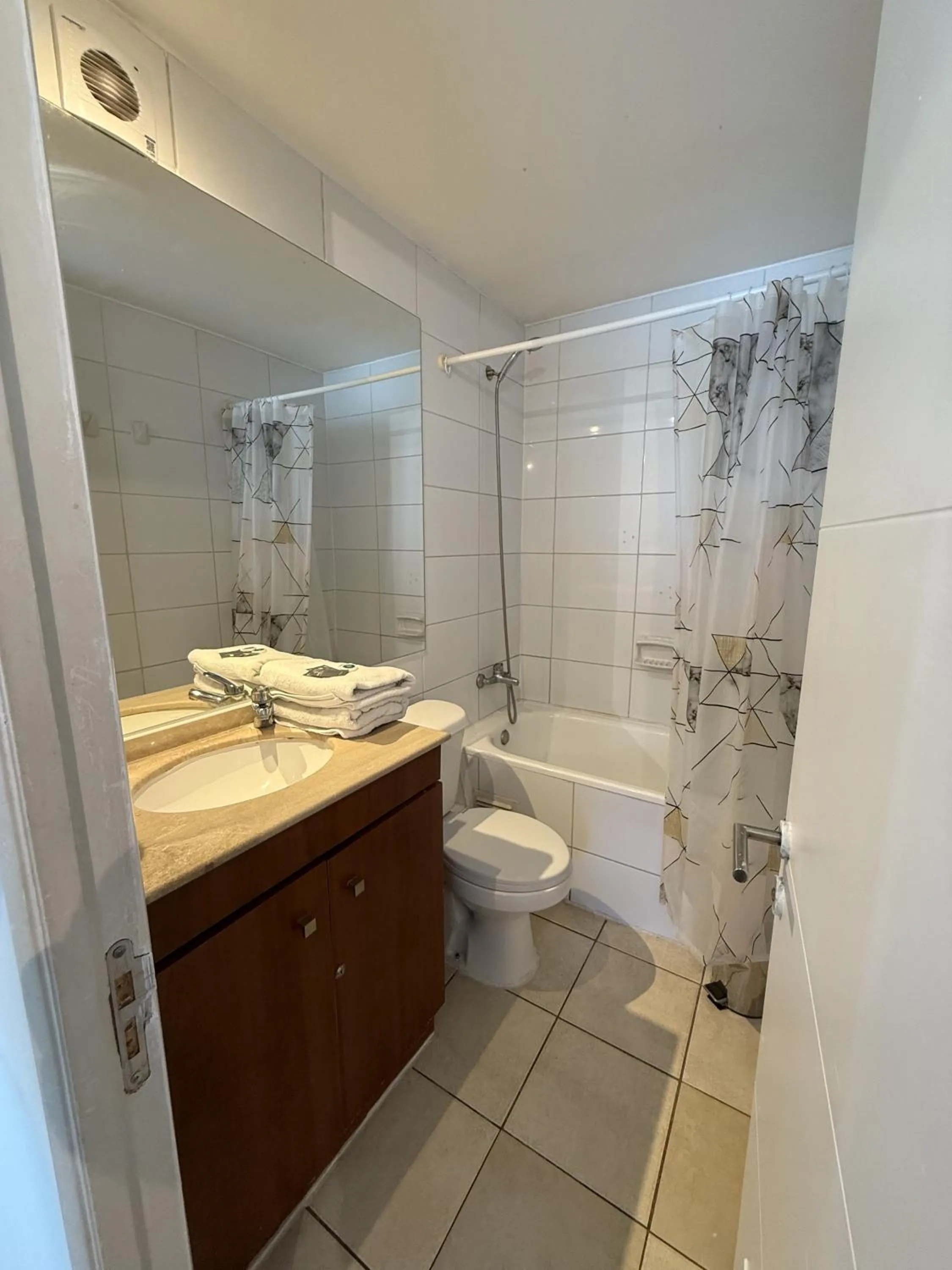 Bathroom in VR Suite Santiago