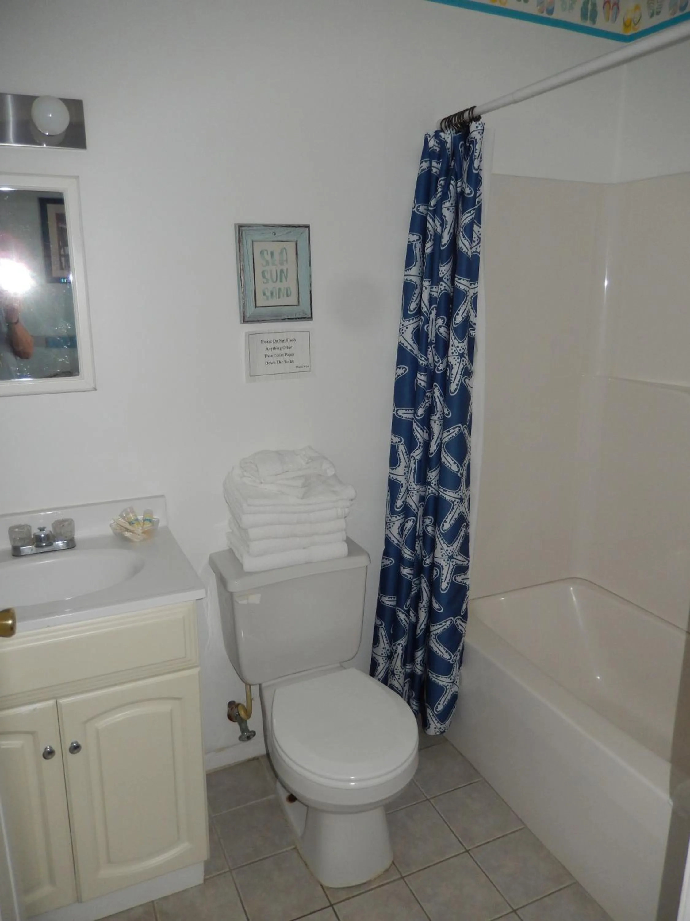 Bathroom in Sifting Sands Motel