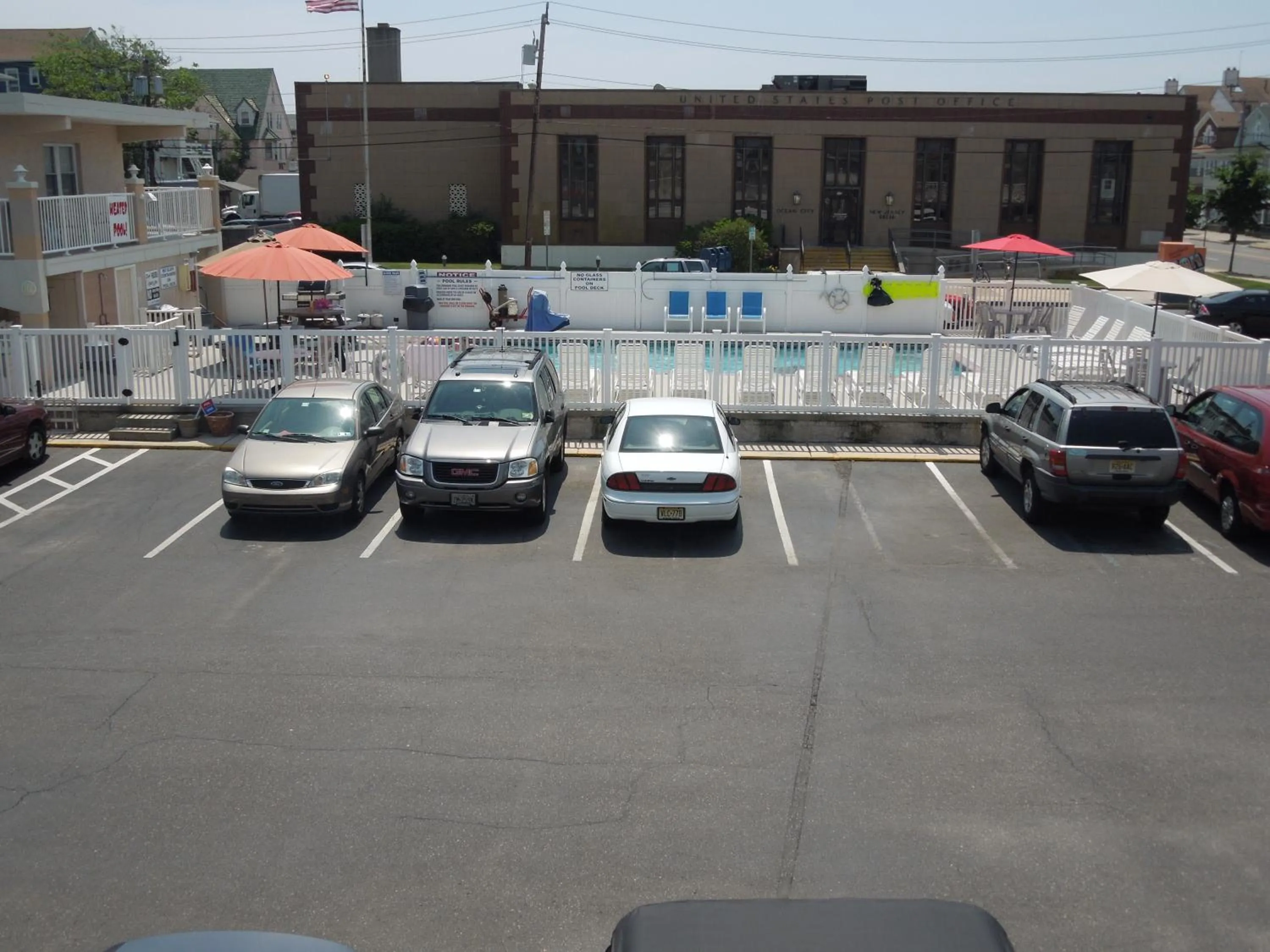 Facade/entrance in Sifting Sands Motel