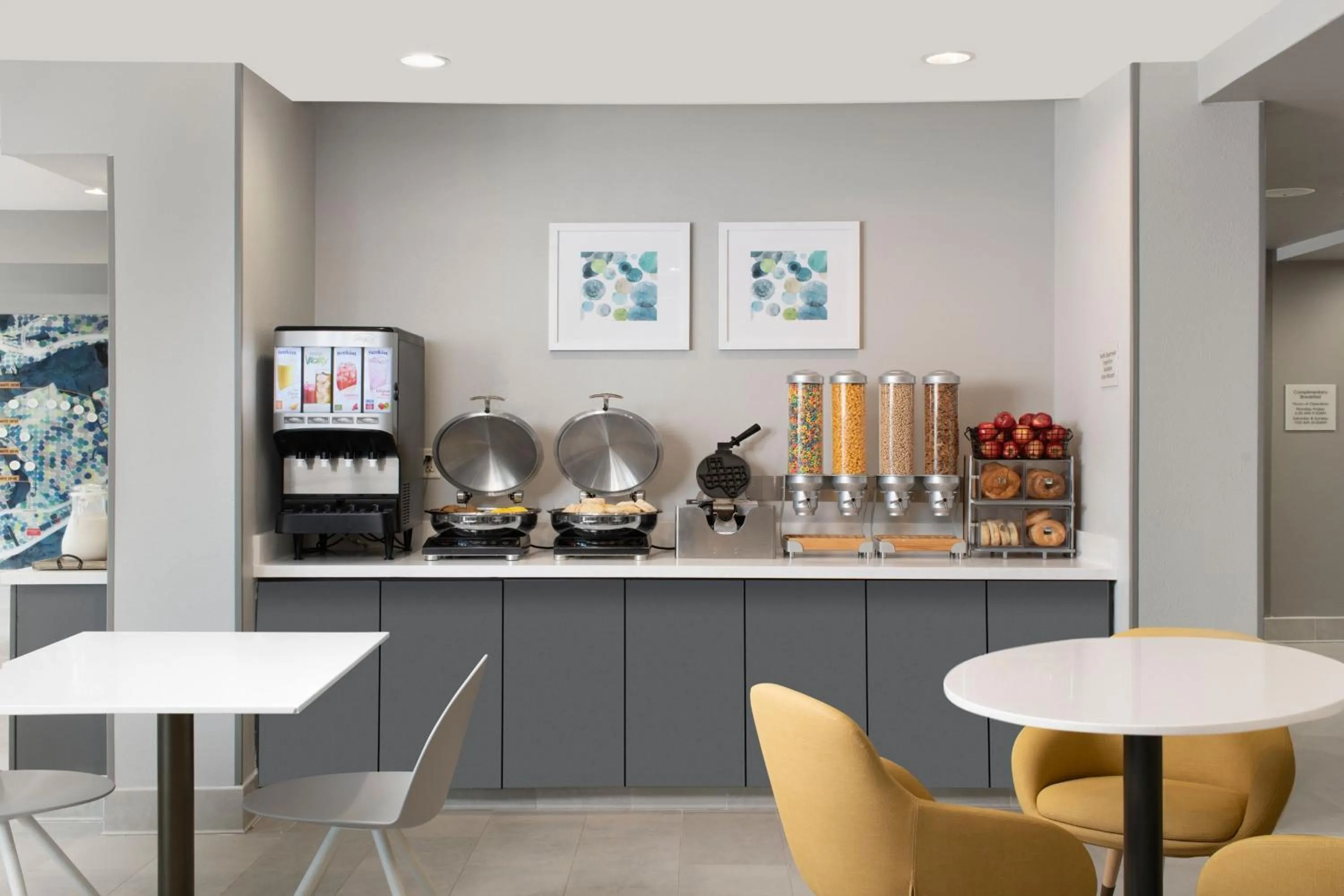 Breakfast in TownePlace Suites by Marriott Galveston Island