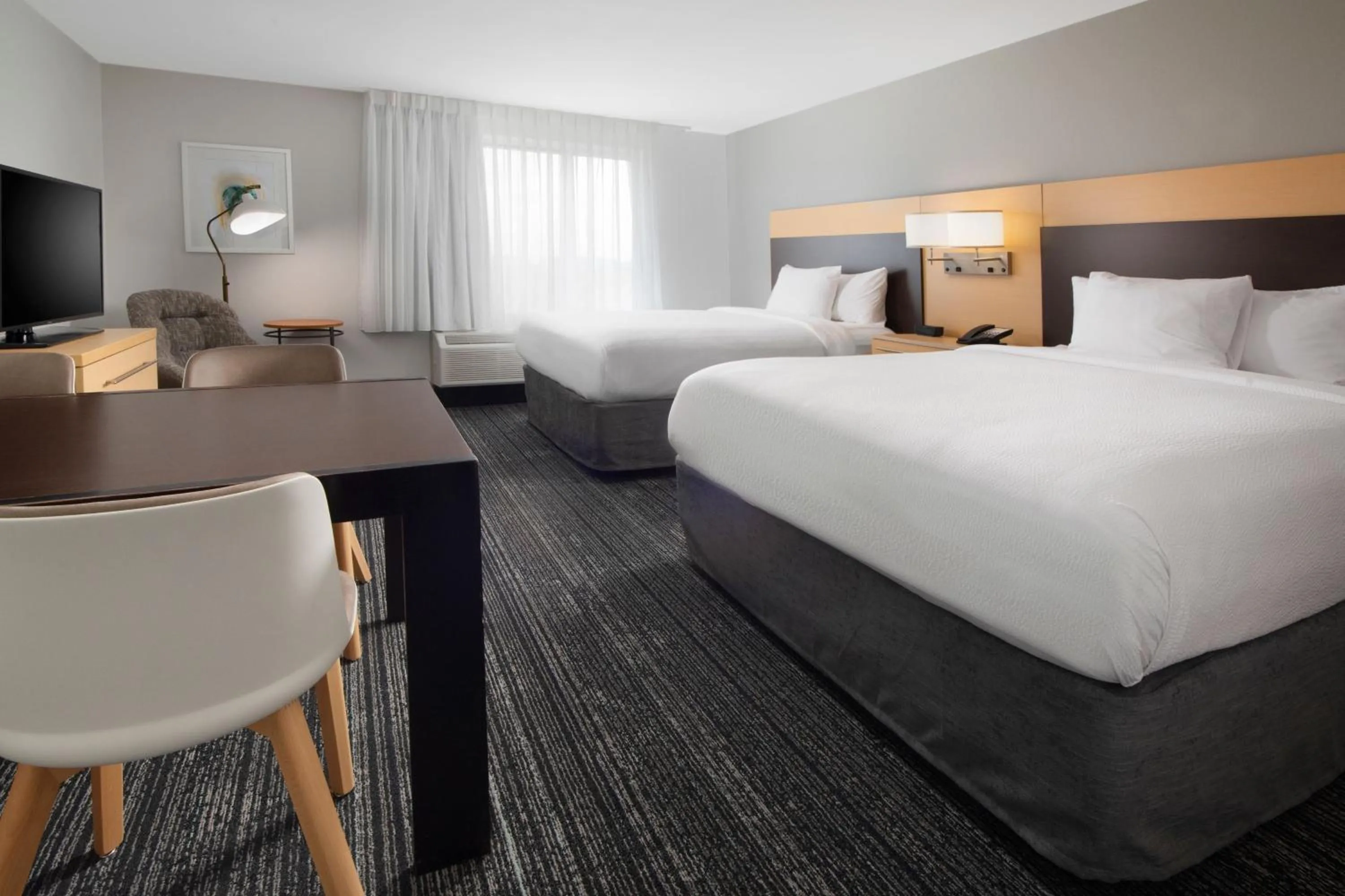 Photo of the whole room, Bed in TownePlace Suites by Marriott Galveston Island