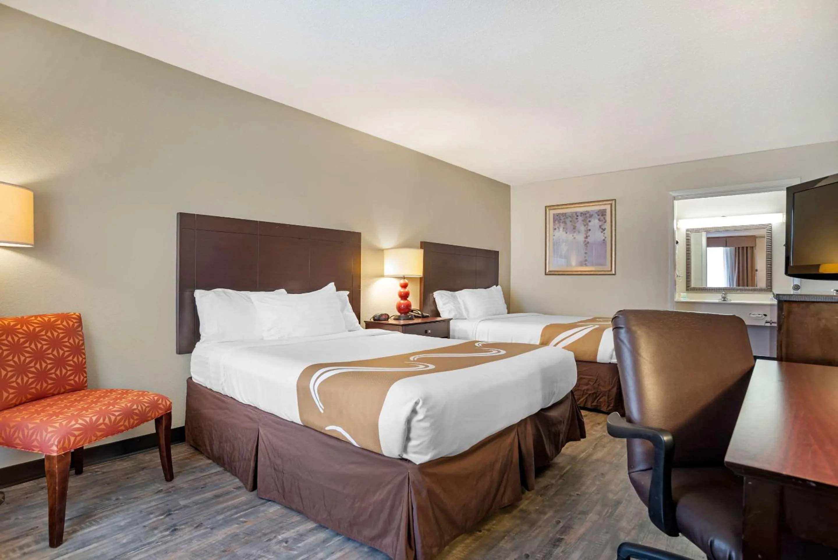 Photo of the whole room in Quality Inn Baton Rouge East I-12