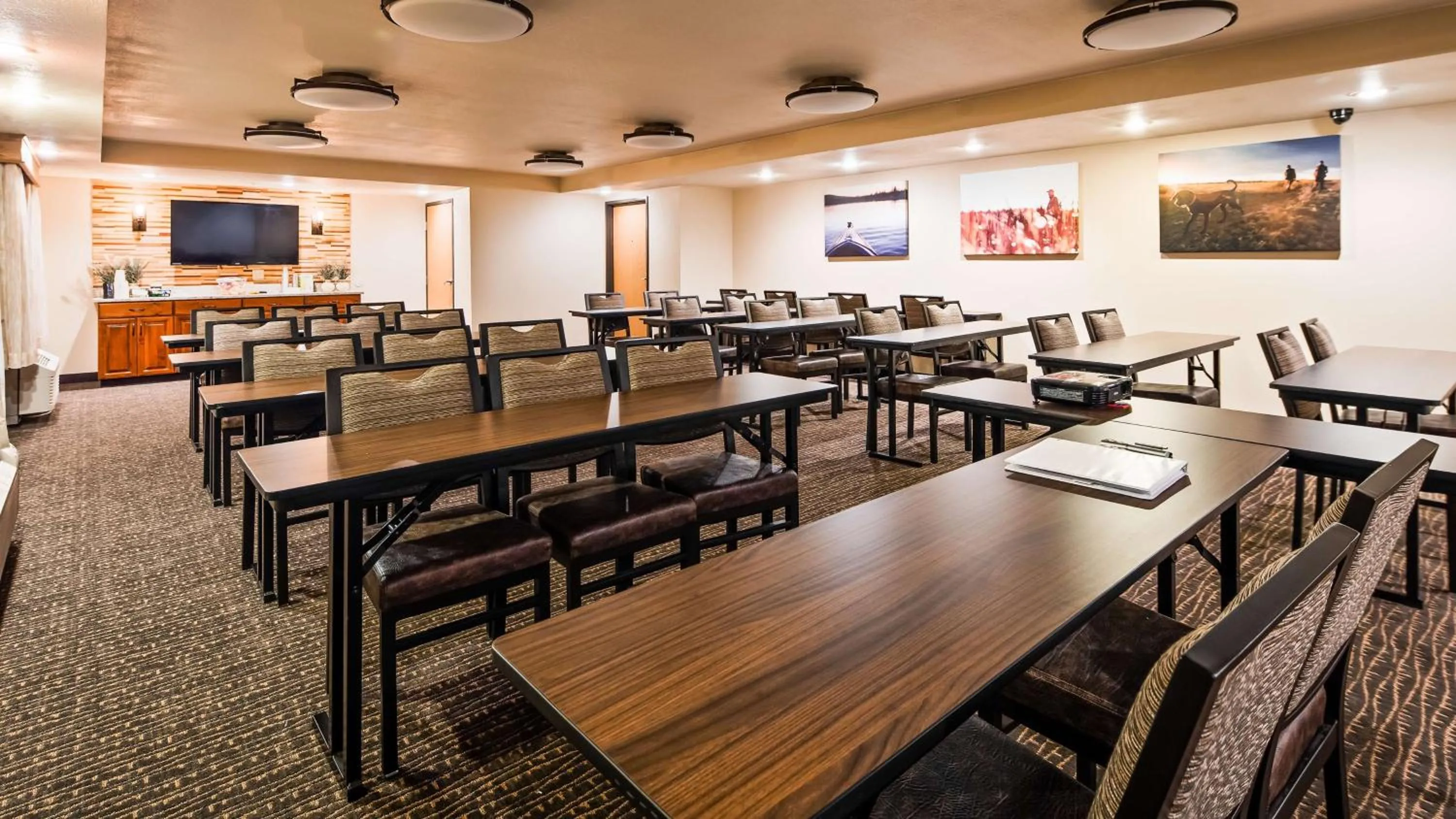 Banquet/Function facilities in Best Western Plus Sidney Lodge