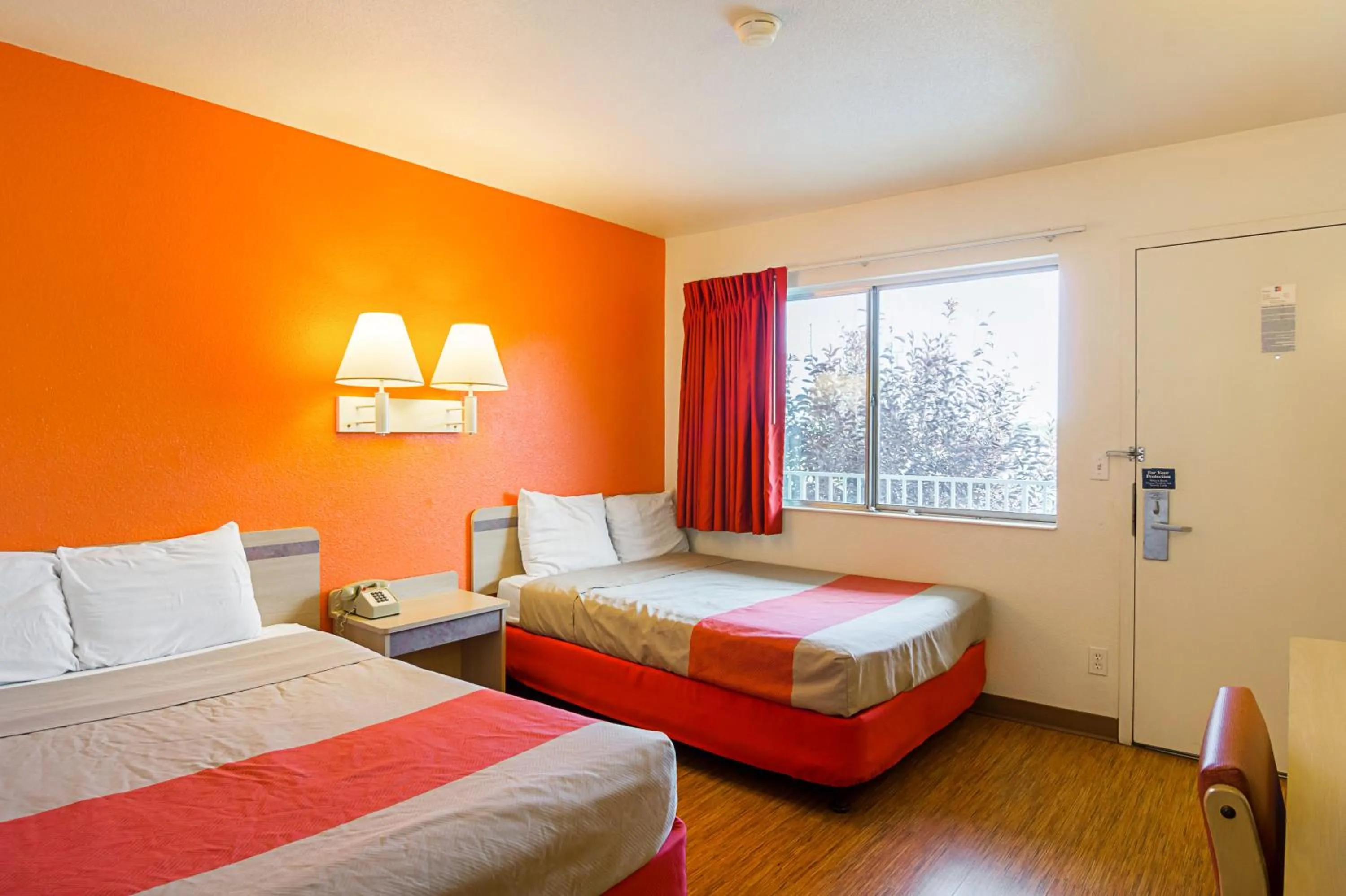 Bedroom, Bed in Motel 6-Laramie, WY