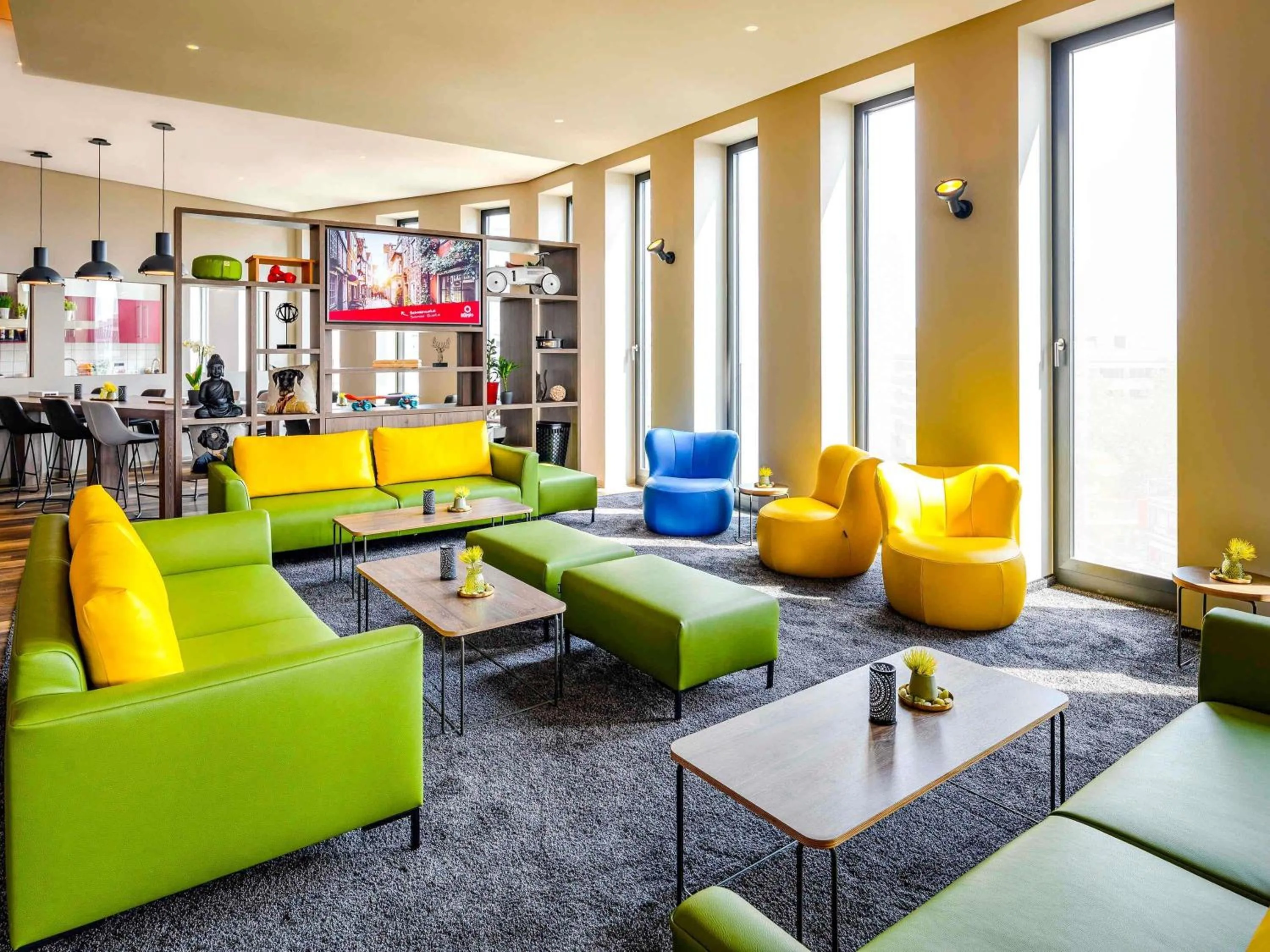 Lounge or bar in Aparthotel Adagio Bremen City