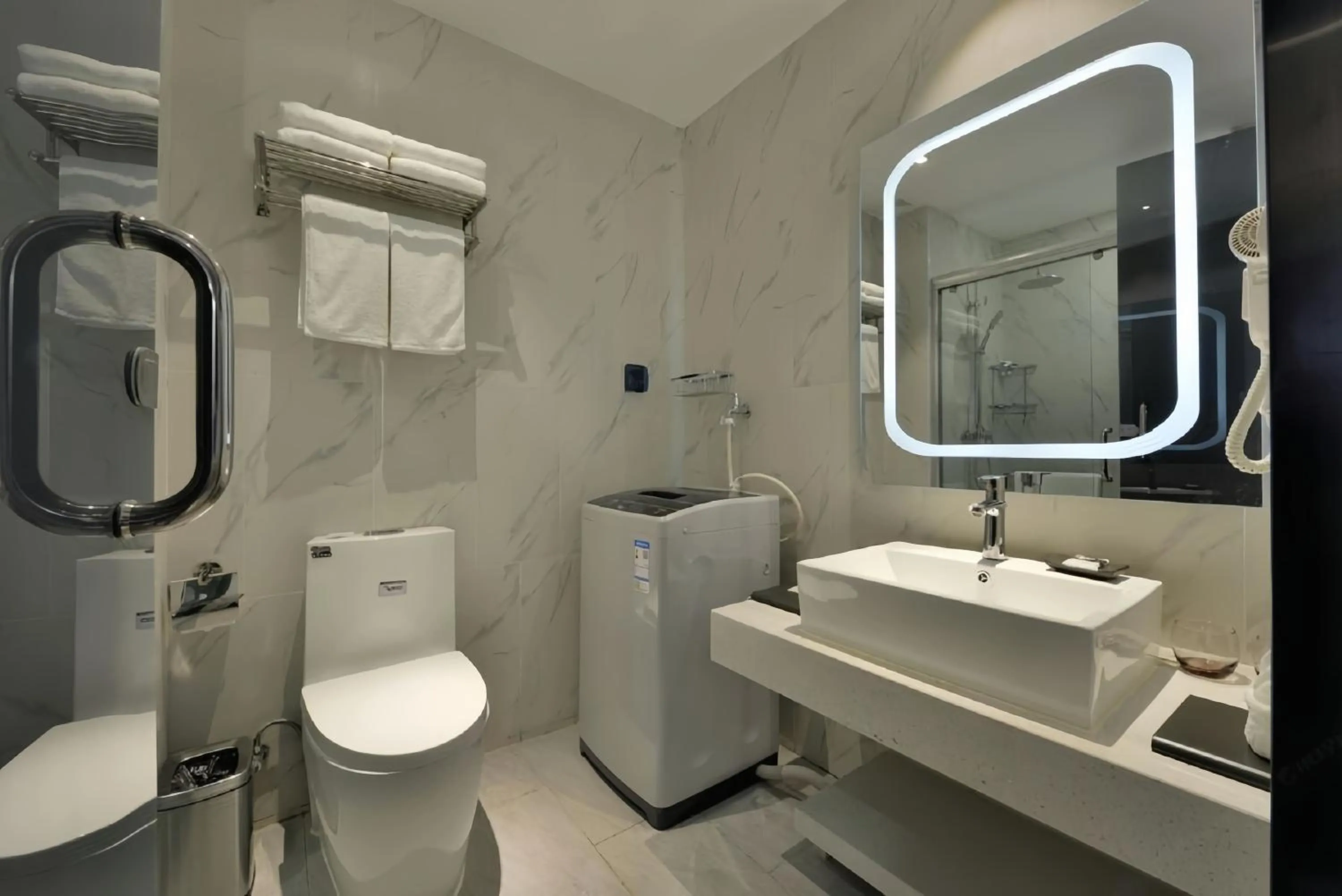 Shower in Mercure Taiyuan Changfeng Street