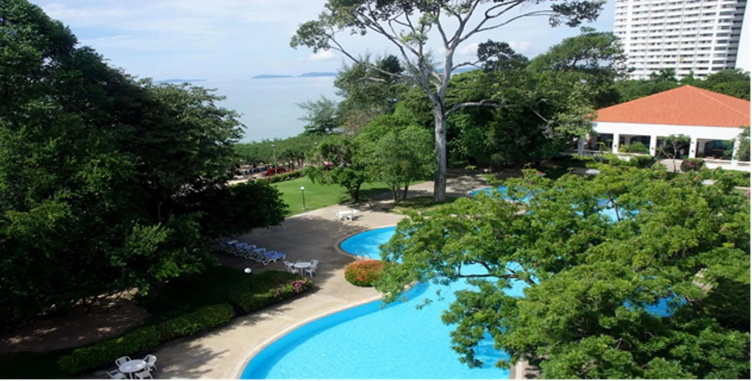 Facade/entrance in Purimas Beach Hotel & Spa