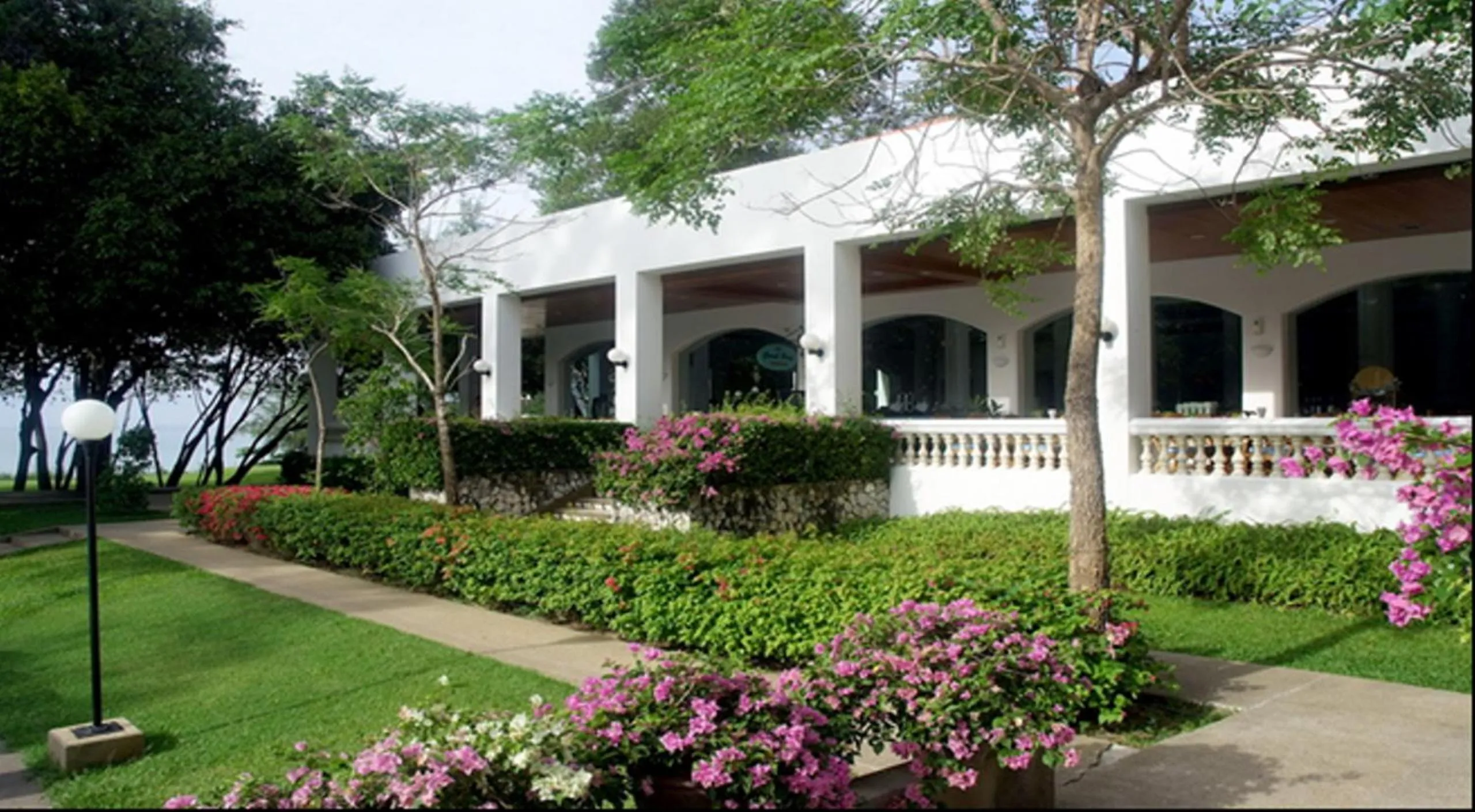 Facade/entrance in Purimas Beach Hotel & Spa