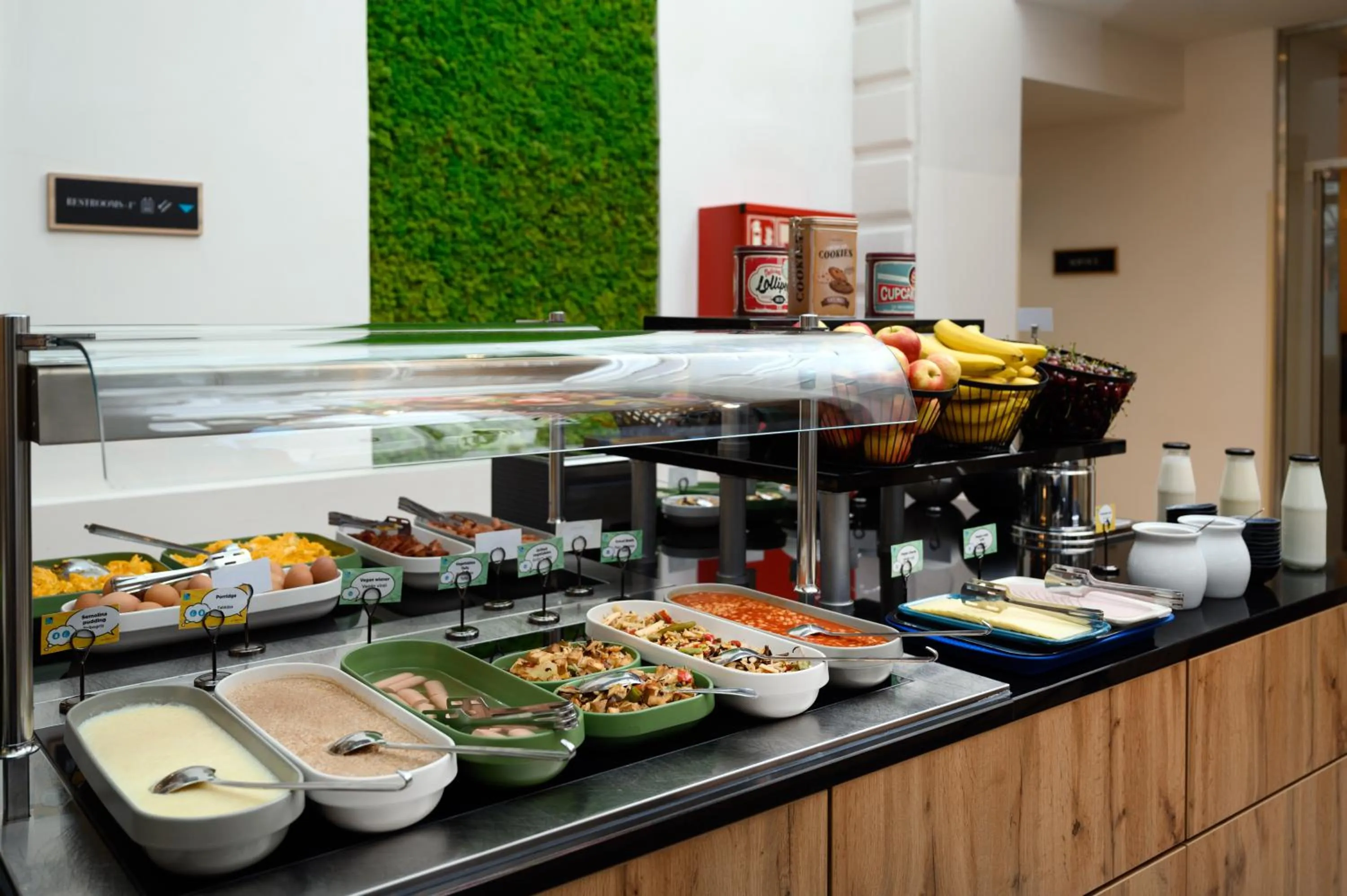 Breakfast in T62 Hotel