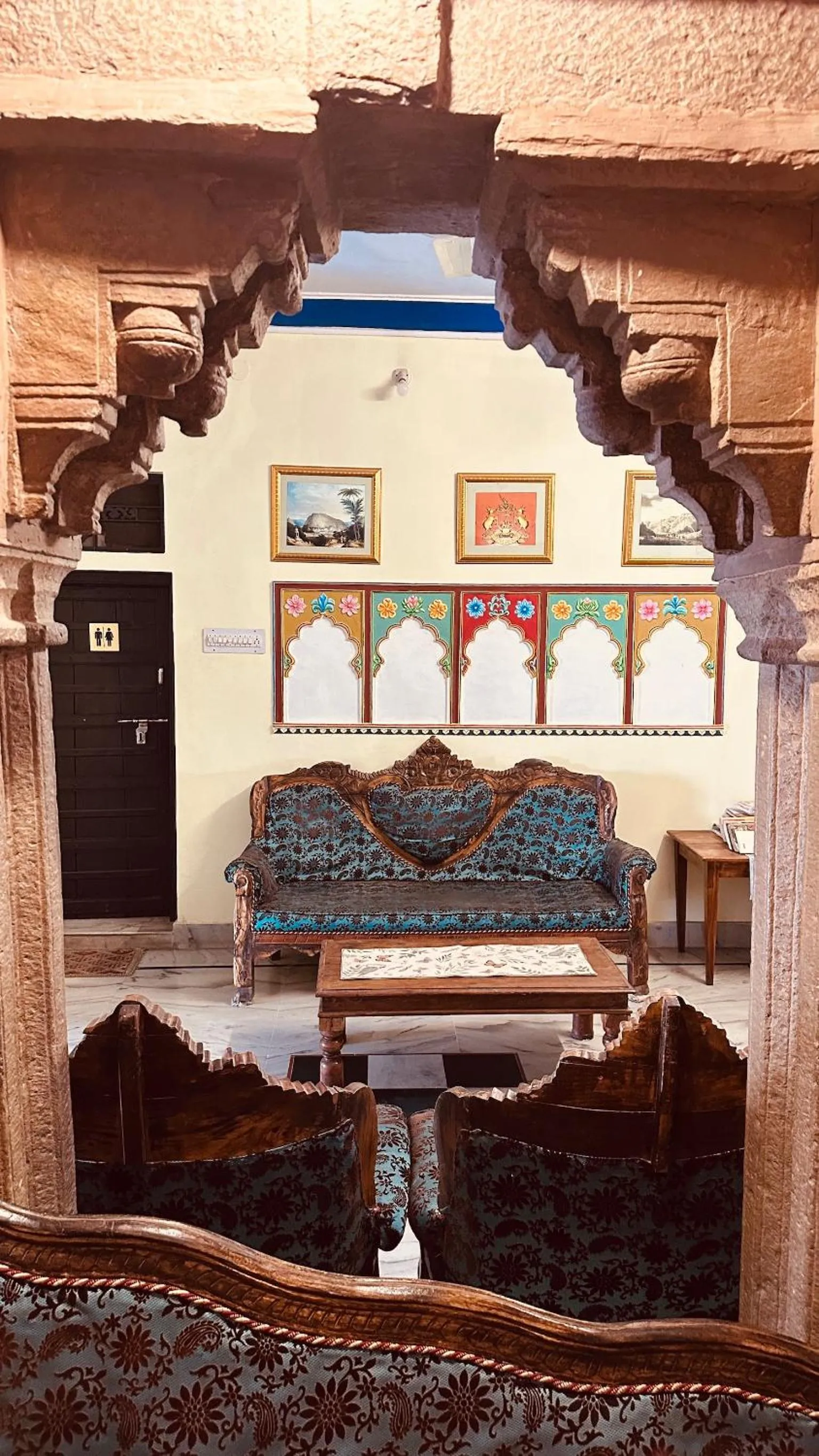 Living room in Haveli Bundi Inn