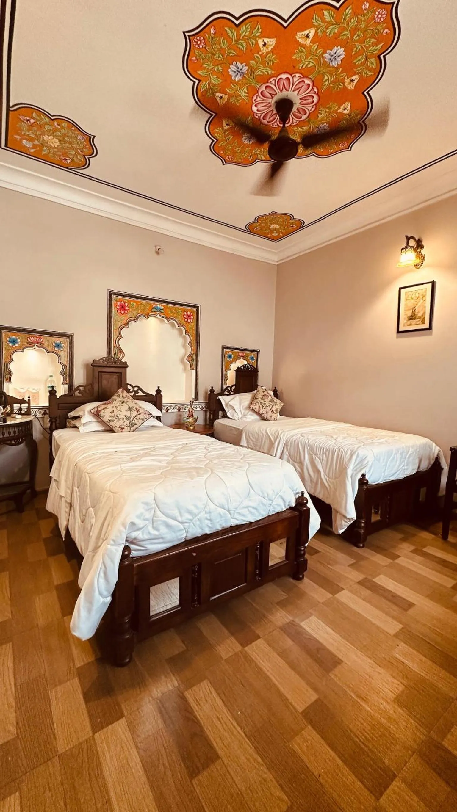 Bed in Haveli Bundi Inn